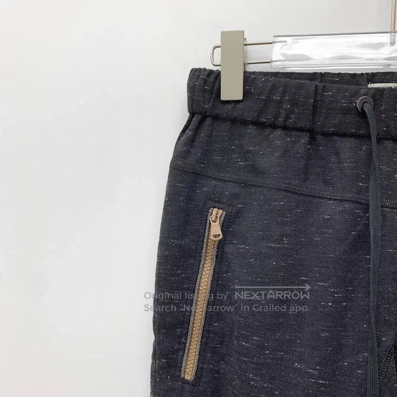 Brunello Cucinelli Brunello Cucinelli Black and gray sequined zipper design w Size 25" / US 0 / IT 36 - 3 Thumbnail