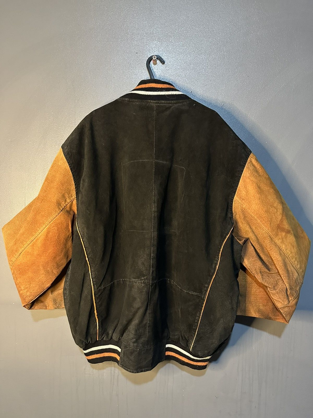 NFL Vintage NFL Cincinnati Bengals Varsity Jacket Suede 90s Size US L / EU 52-54 / 3 - 3 Thumbnail