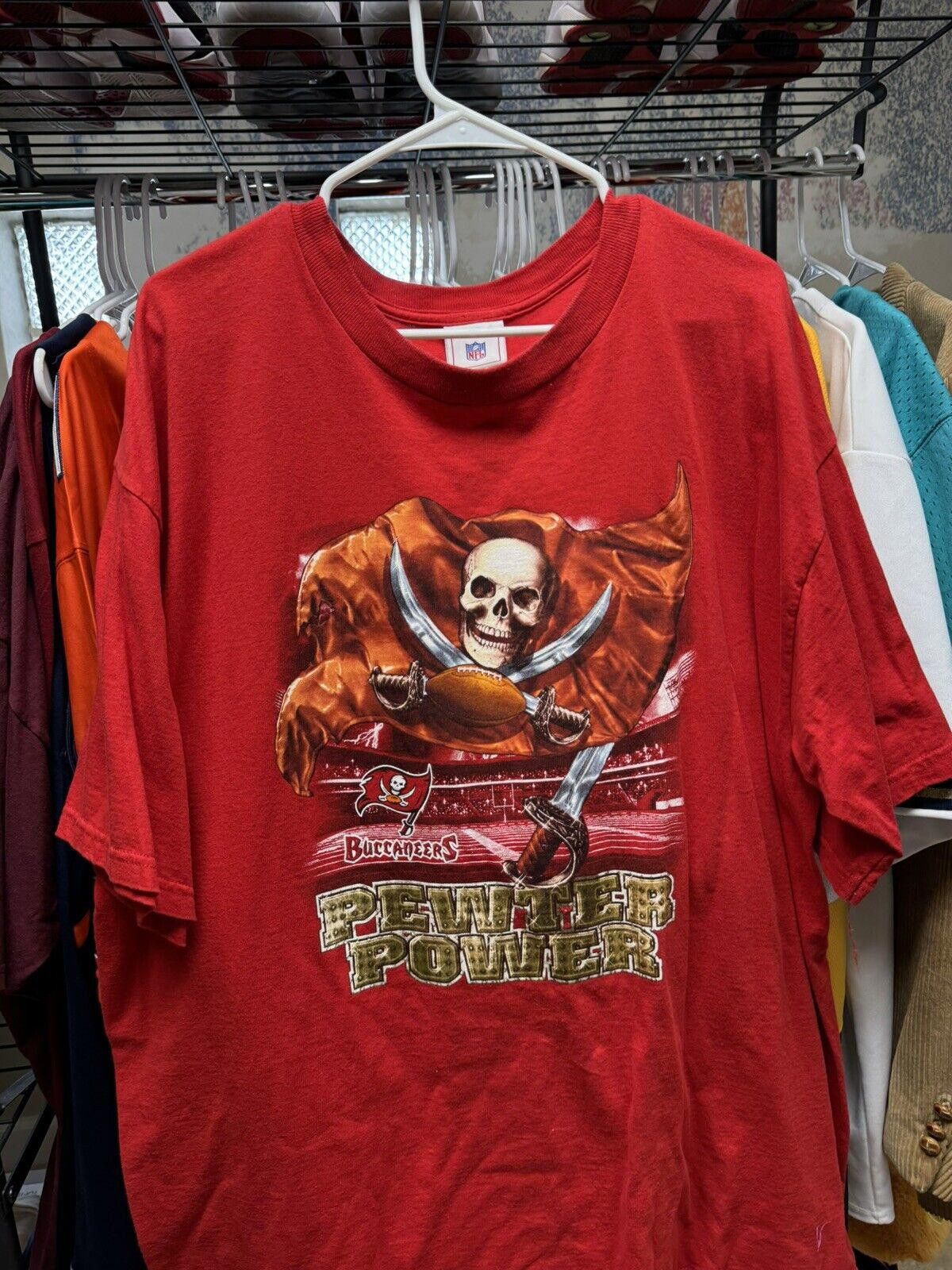 NFL × Vintage Vintage NFL Tampa Bay Buccaneers Tshirt Size US XL / EU 56 / 4 - 3 Thumbnail