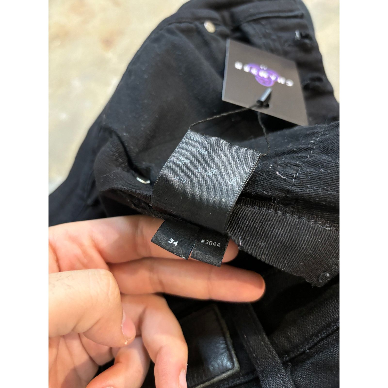 Amiri Amiri MX1 Black Aloha Patch (Missing Button) Used 34 Size US 34 / EU 50 - 5 Thumbnail