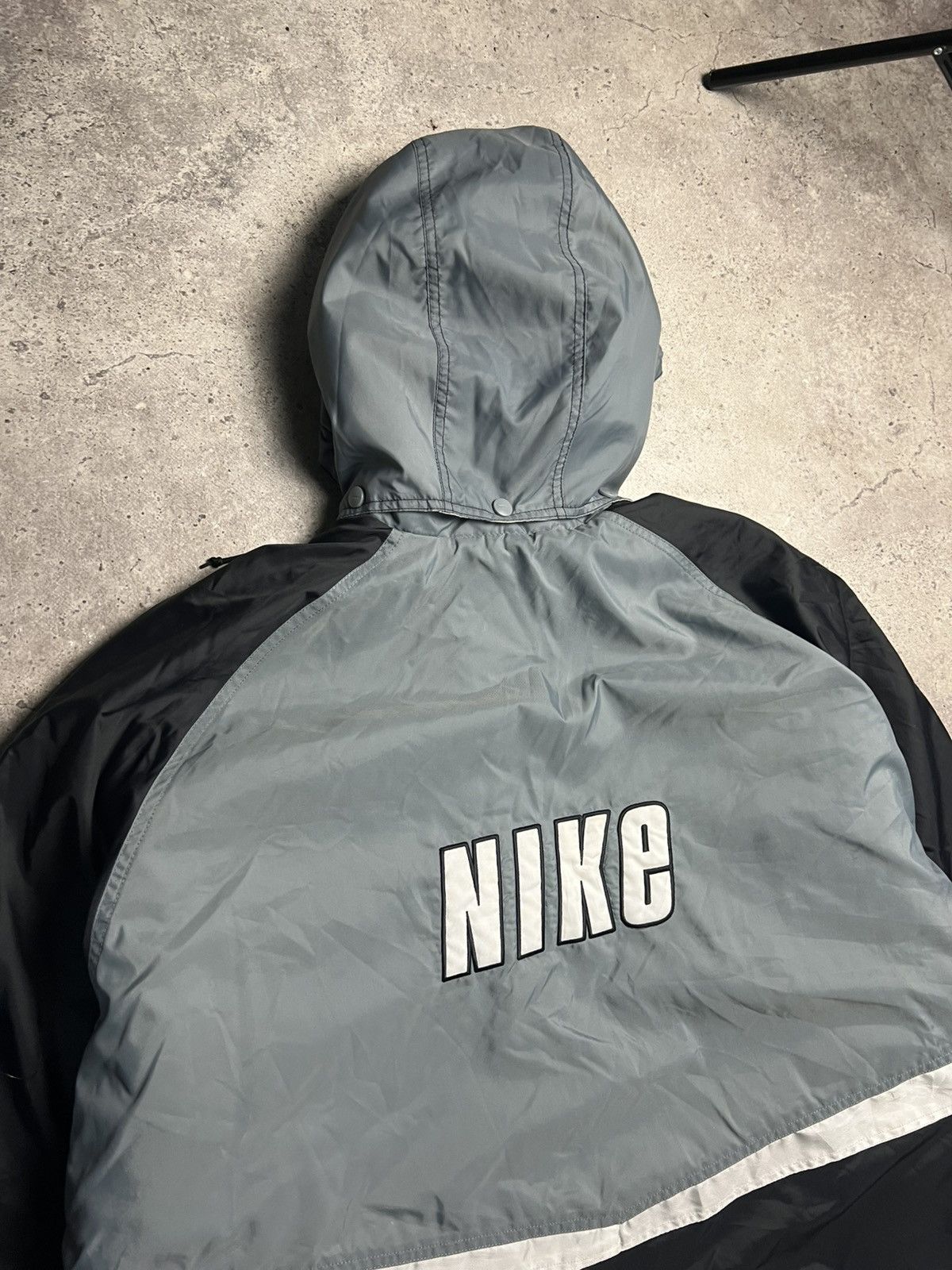 Nike Vintage Nike Puffer Jacket Big Logo 90s Very Rare Size US XL / EU 56 / 4 - 3 Thumbnail