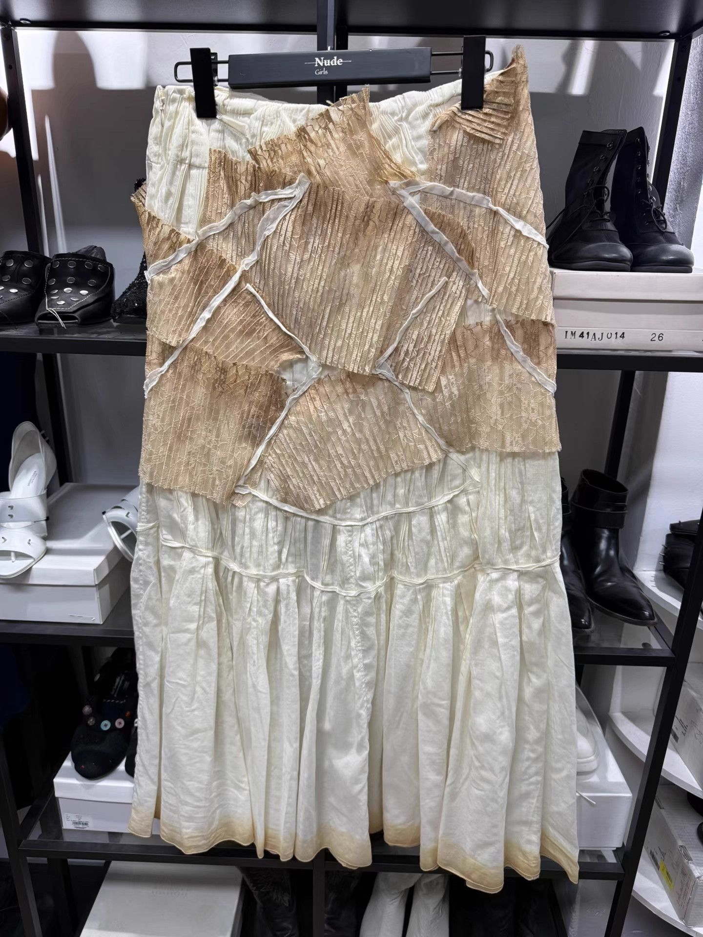 Issey Miyake ISSEY MIYAKE Origami Dyed Lace Long Skirt K20 Size 26" / US 2 / IT 38 - 1 Thumbnail