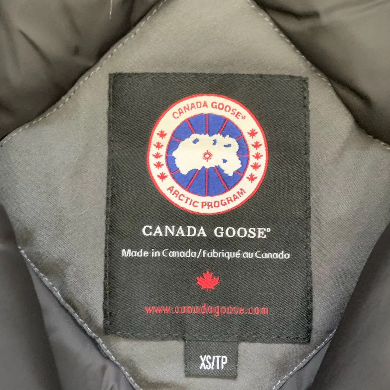 Canada Goose Canada Goose gray parka XS 95 new JZ1496 Size XS / US 0-2 / IT 36-38 - 4 Thumbnail