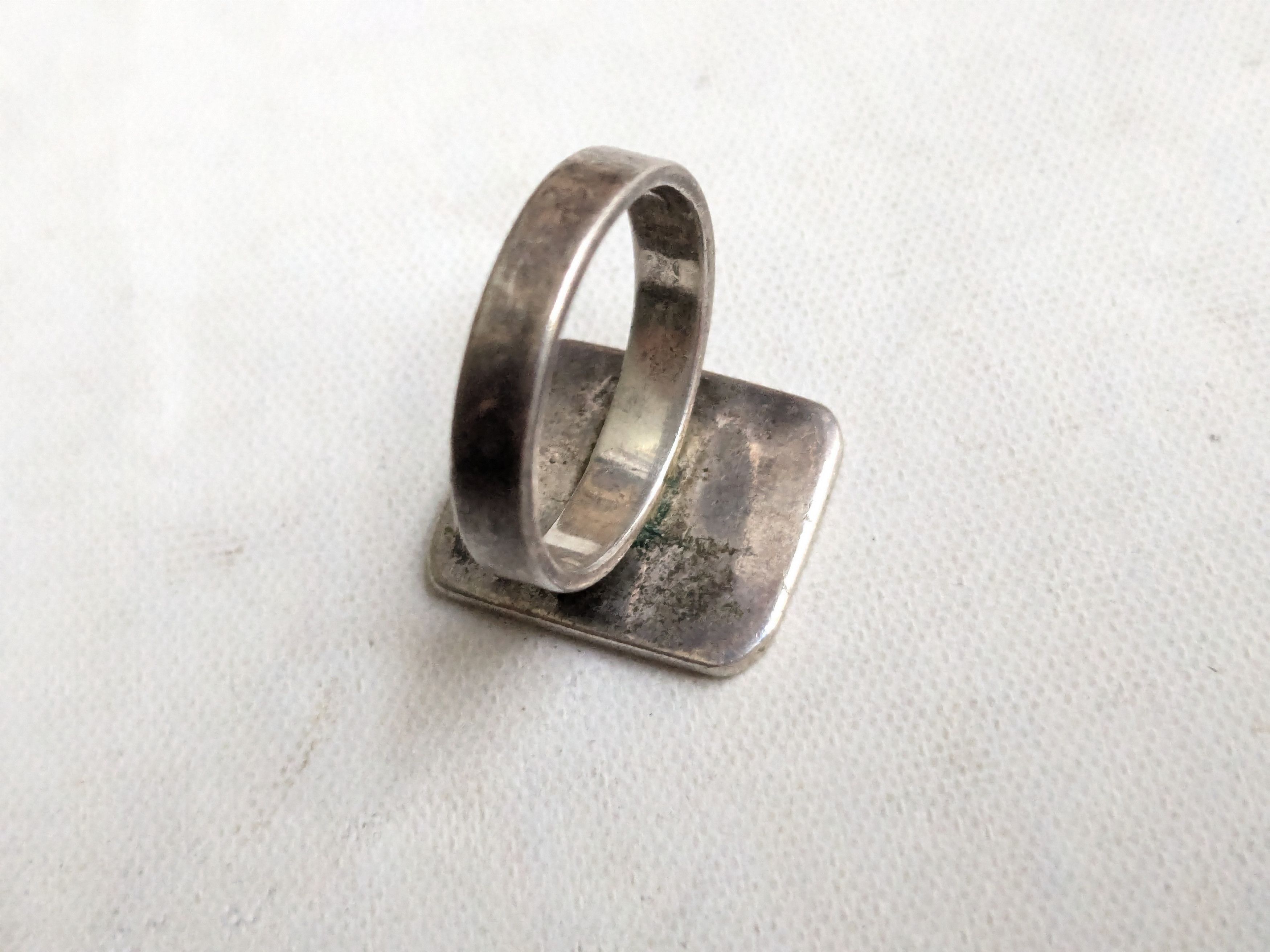 Jewelry Vintage Sterling Silver Signet Ring Rectangle Engraved 6.25 Size ONE SIZE - 9 Thumbnail
