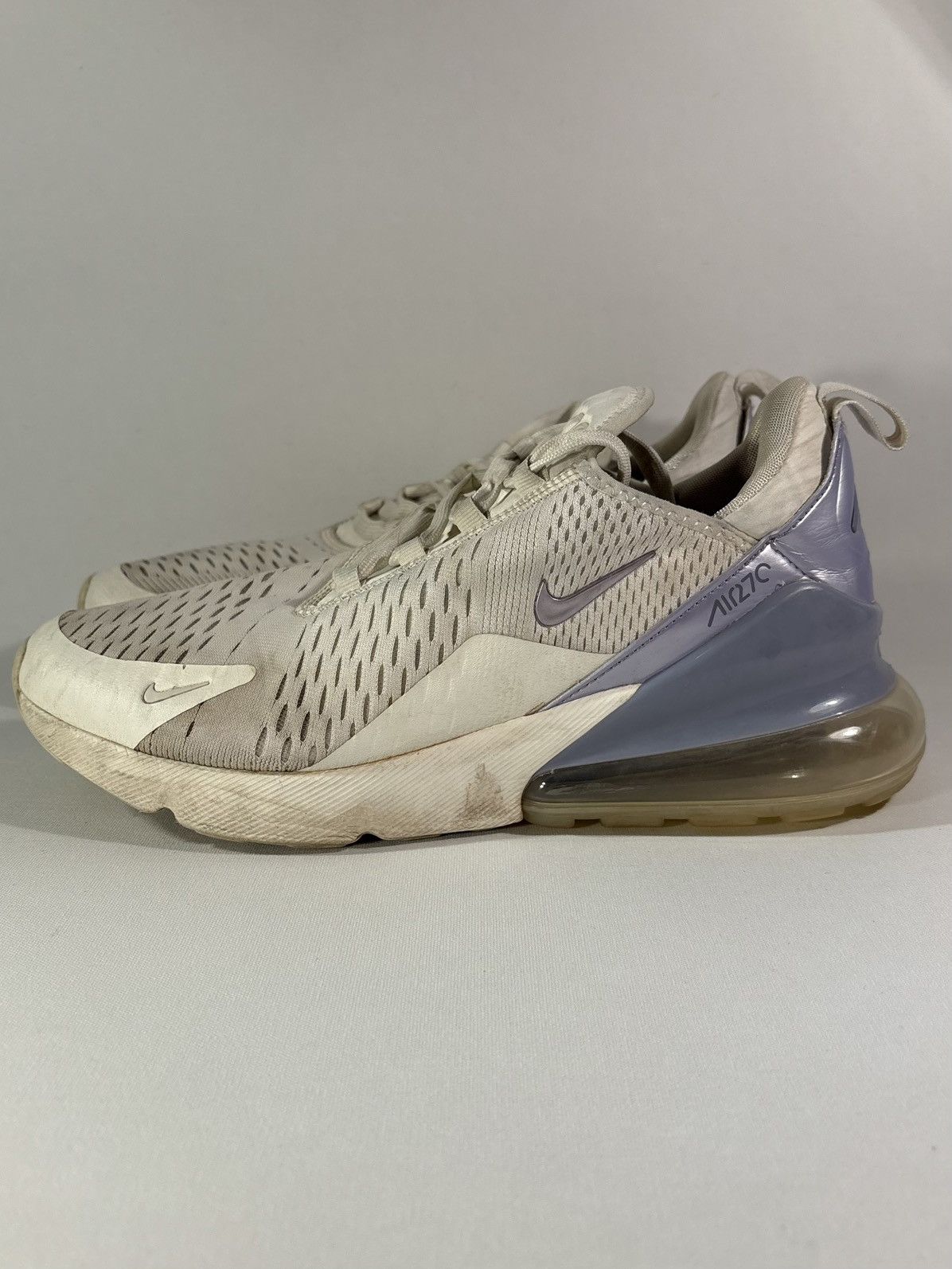 Nike Air Max 270 White Violet Athletic Shoes Women's Size 9