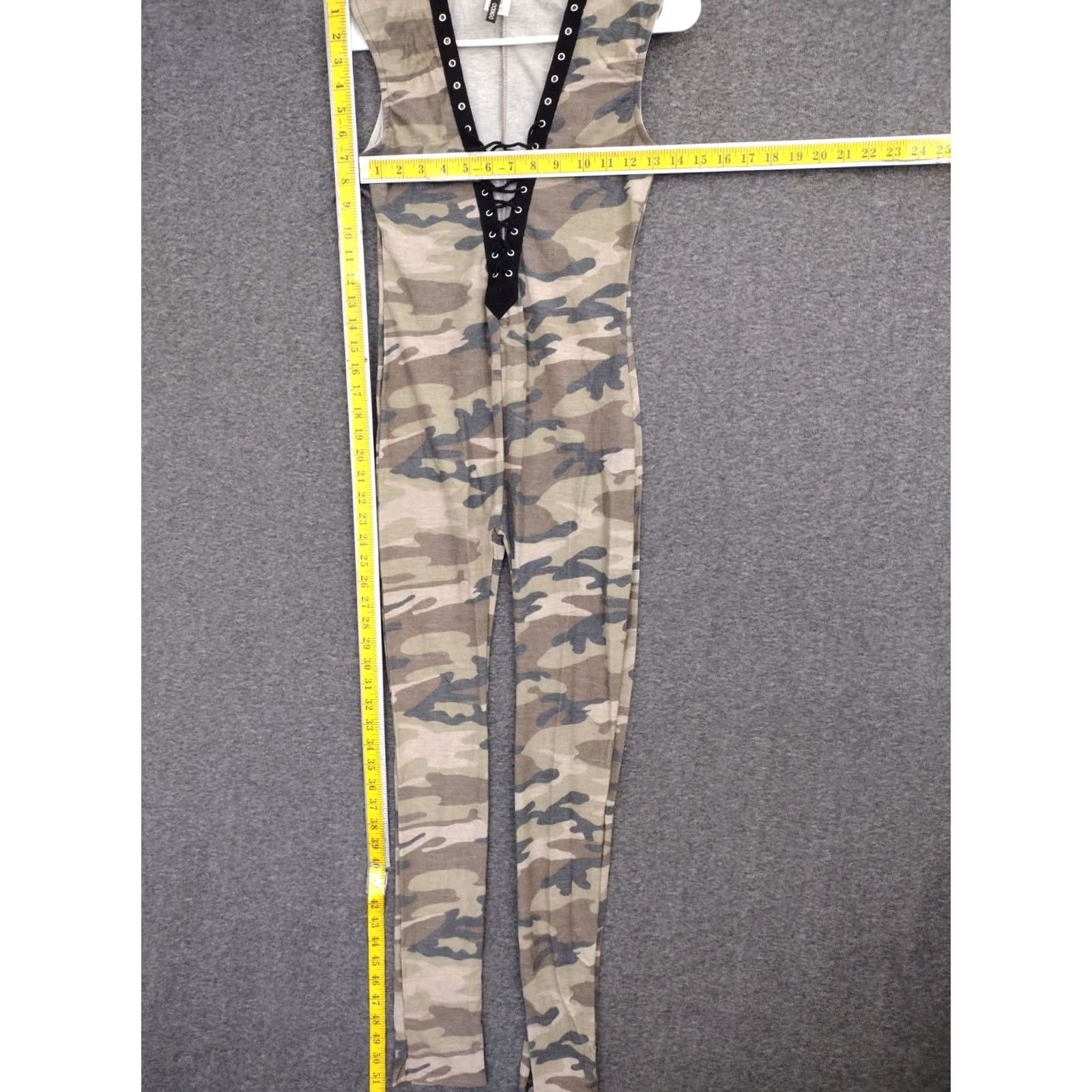 Vintage Codigo Jumpsuit M One Piece Body Suit Camouflage Sleeveless V-Neck Womens Size 32" / US 10 / IT 46 - 4 Thumbnail