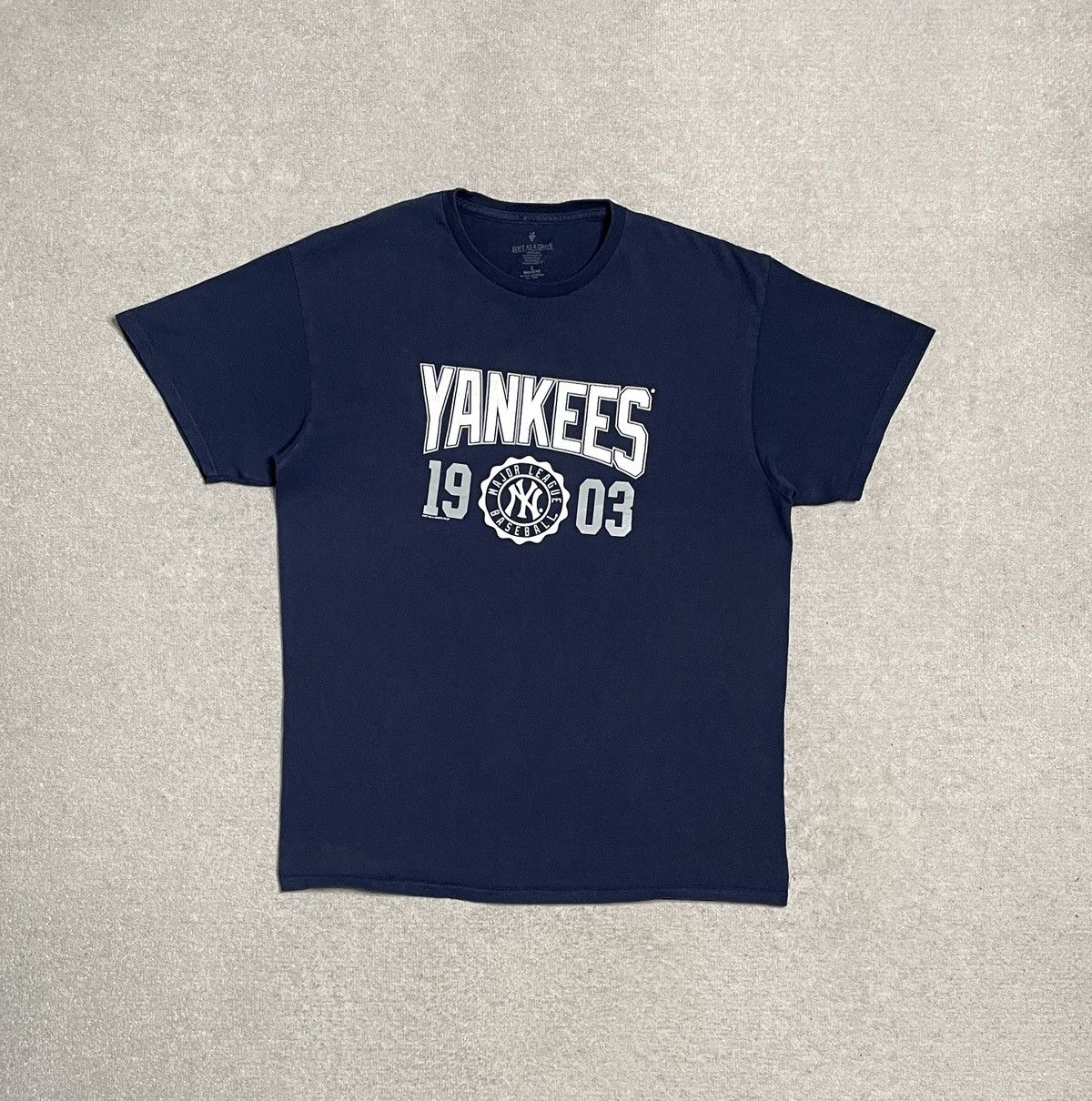 New York Yankees Vintage Navy T-Shirt Tee Print New York Yankees USA Size US M / EU 48-50 / 2 - 1 Thumbnail