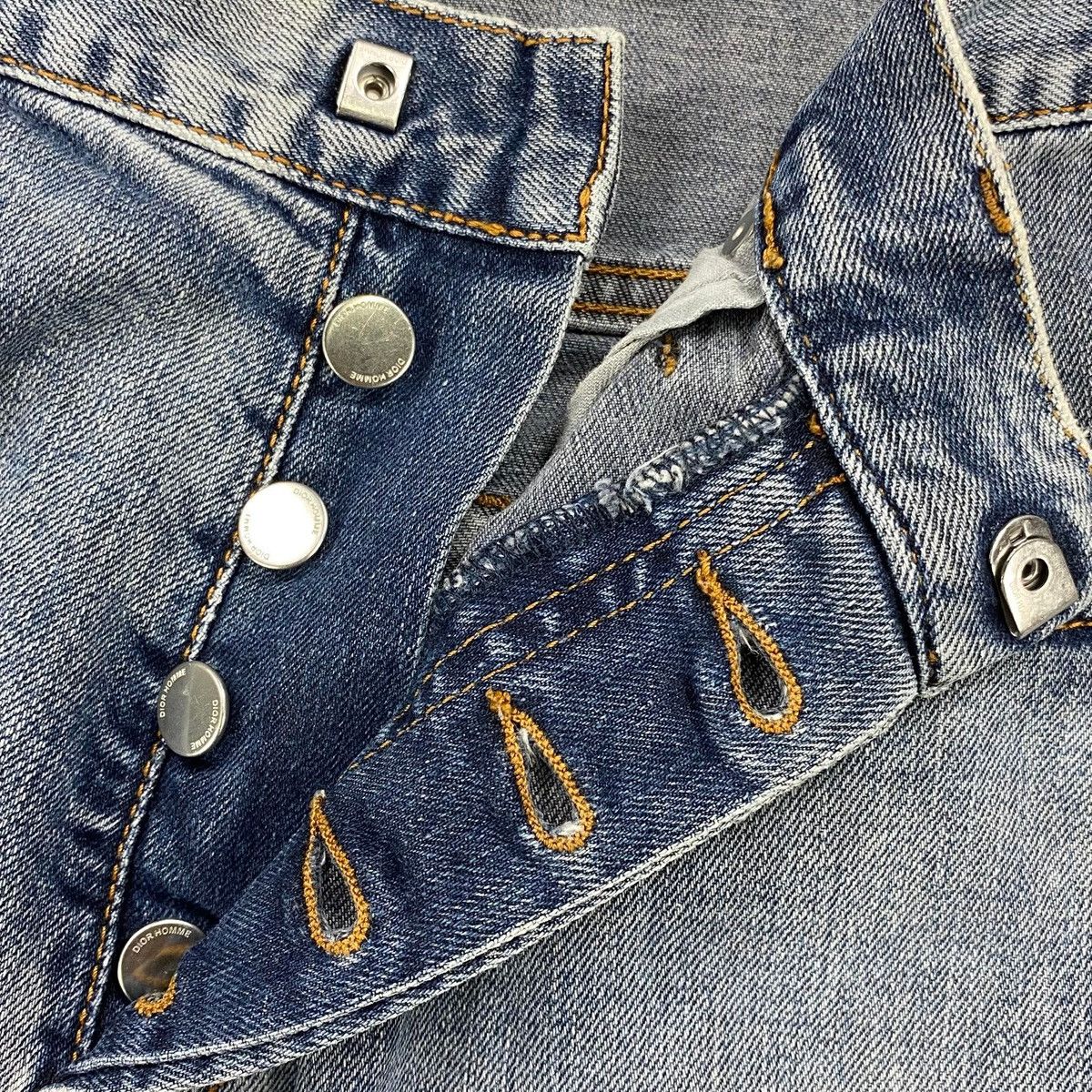 Dior SS2013 Kris Van Assche ‘JAKE’ Cloud Wash Slim Stretch Jeans Size US 31 - 7 Thumbnail