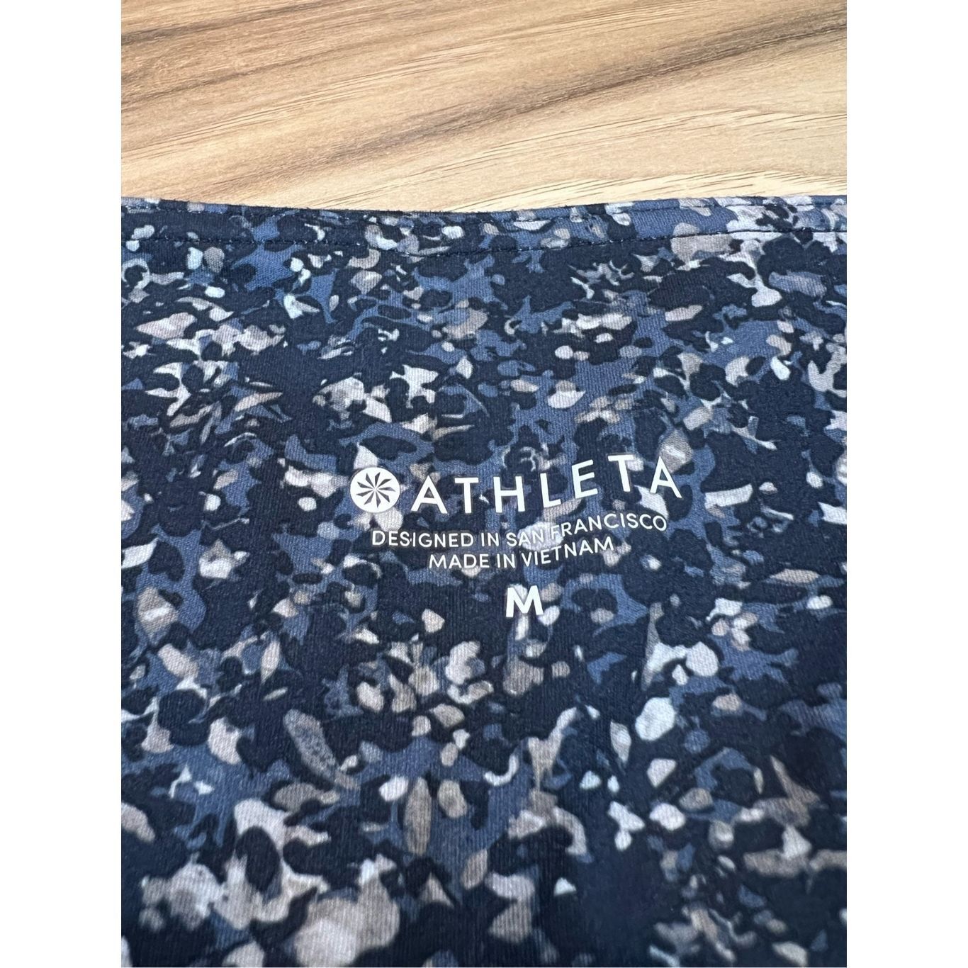 Athleta Athleta Blue Sandstone 7/8 Stash Pocket Leggings Sz M Size 32" / US 10 / IT 46 - 5 Thumbnail