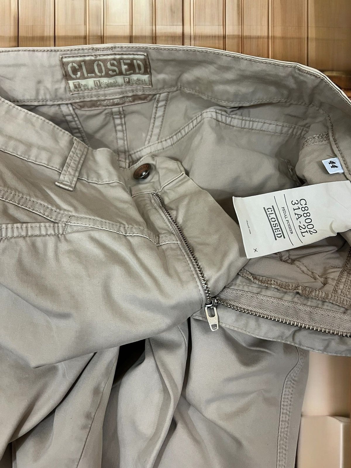 CLOSED Closed Pedal Pusher women’s carrot pants size S Size 26" / US 2 / IT 38 - 5 Thumbnail