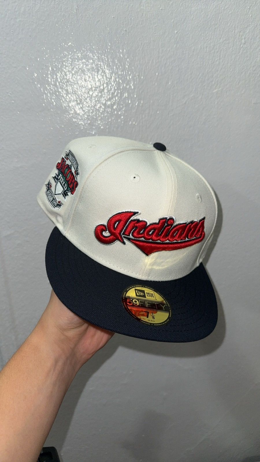 New Era New Era 59fifty White Cleveland Indians Fitted Hat Size ONE SIZE - 1 Thumbnail