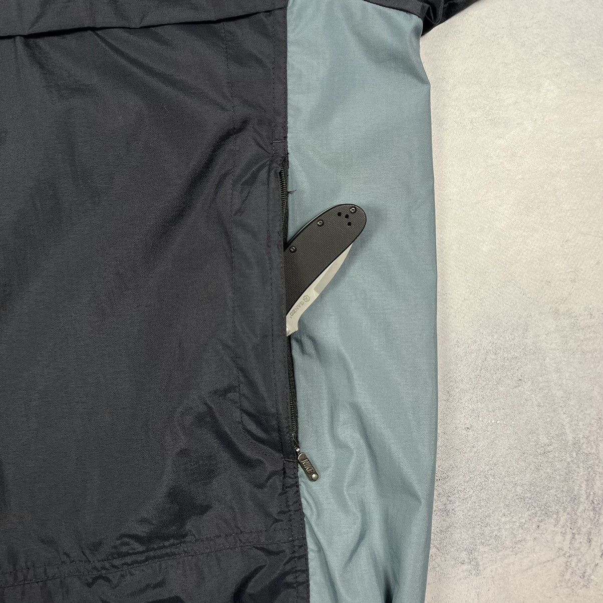 Nike Vintage Nike swoosh ninja nylon anorak light jacket 90’s Size US L / EU 52-54 / 3 - 7 Thumbnail