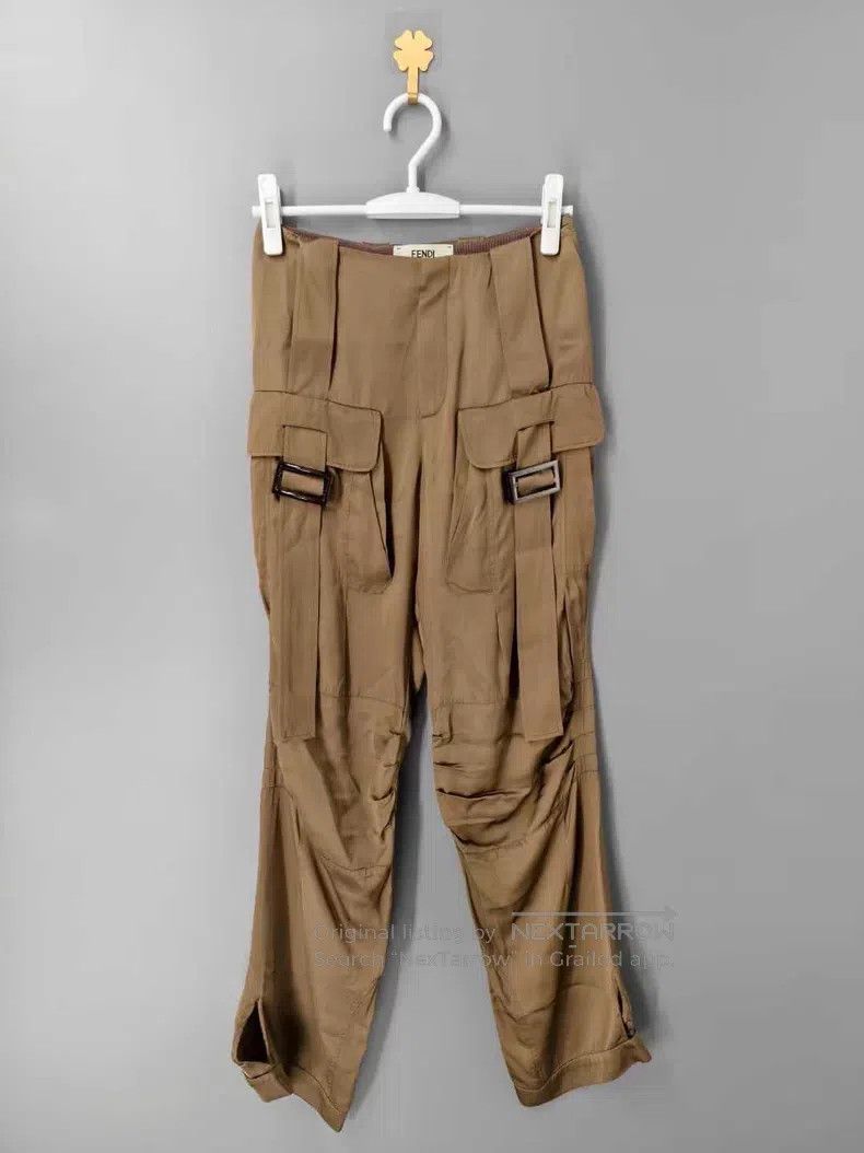 Fendi Fendi Solid Color Pleated Long Pants Work Pants Size 24" / US 00 / IT 34 - 1 Thumbnail