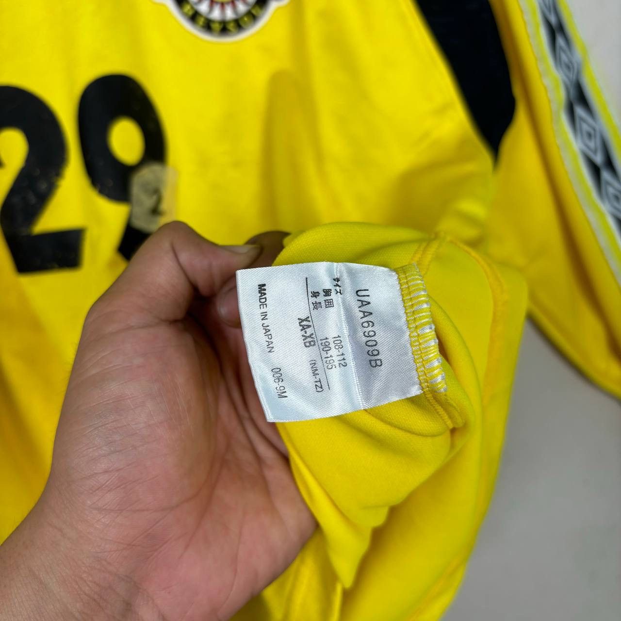 Umbro 1999/00 KASHIWA REYSOL HOME SHIRT L/S J-LEAGUE JERSEY Size US XL / EU 56 / 4 - 6 Thumbnail