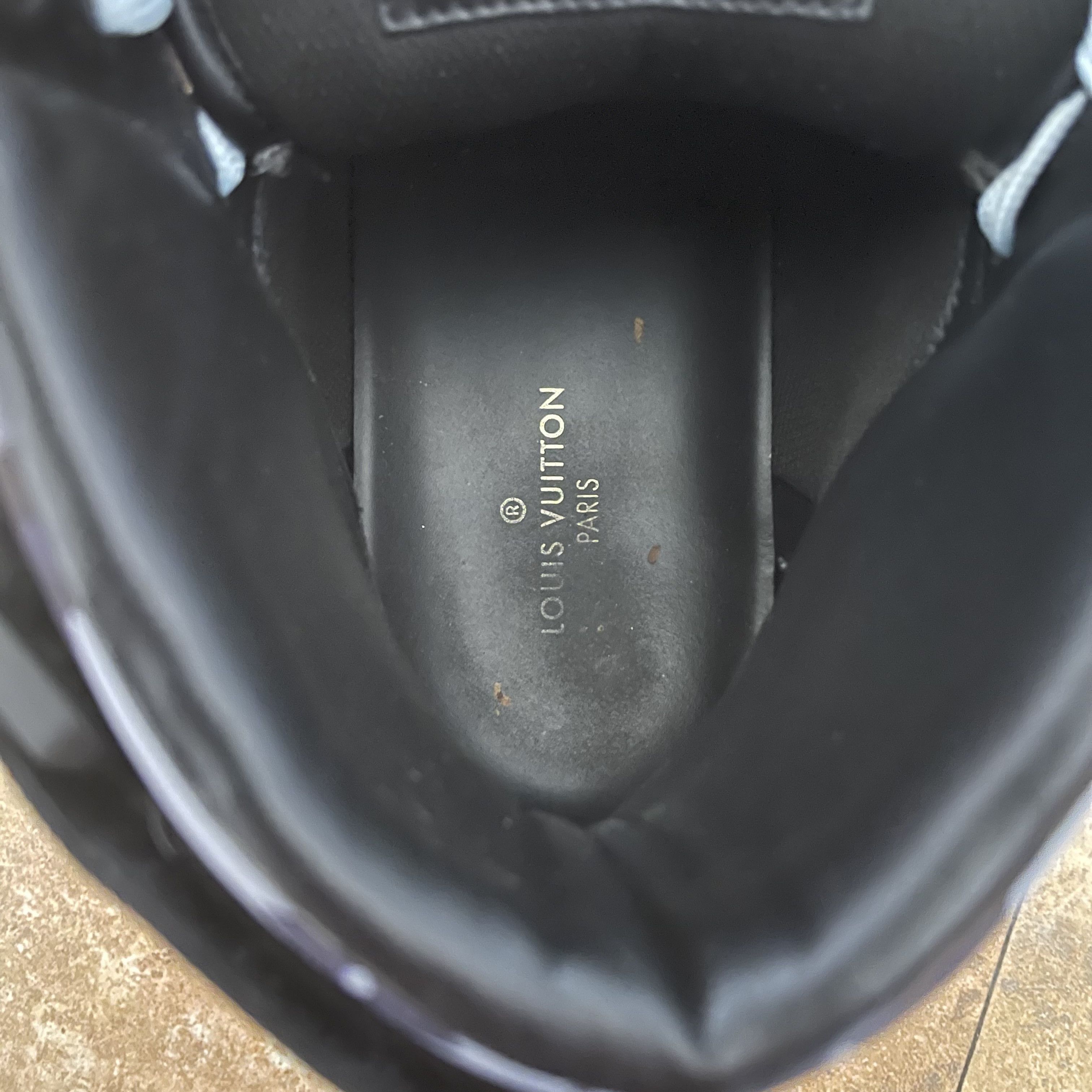 Louis Vuitton Louis Vuitton Rivoli High Top Sneaker Size US 8 / EU 41 - 10 Thumbnail