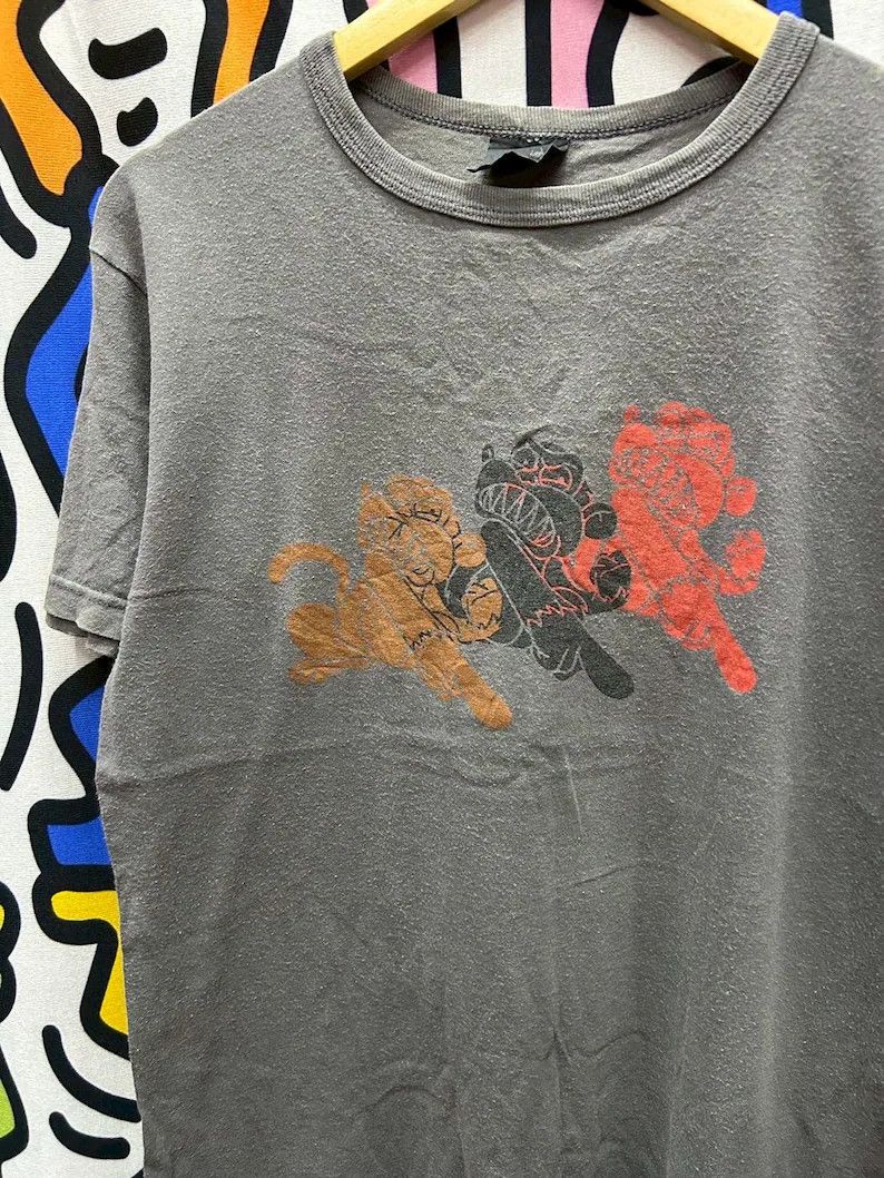 Vintage Vintage 2000s Family Guy The Evil Monkey tshirt size M Size US M / EU 48-50 / 2 - 1 Thumbnail
