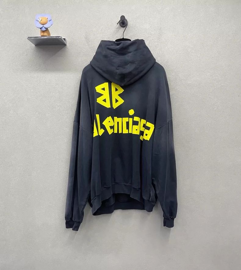 Balenciaga Balenciaga Alphabet Printed Sweatshirt Size US M / EU 48-50 / 2 - 2 Thumbnail