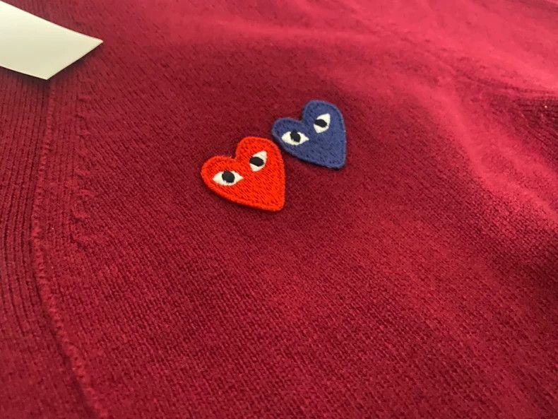 Comme des Garcons Comme Des Garcons Cashmere cardigan CDG cardigan red heart Size US M / EU 48-50 / 2 - 4 Thumbnail
