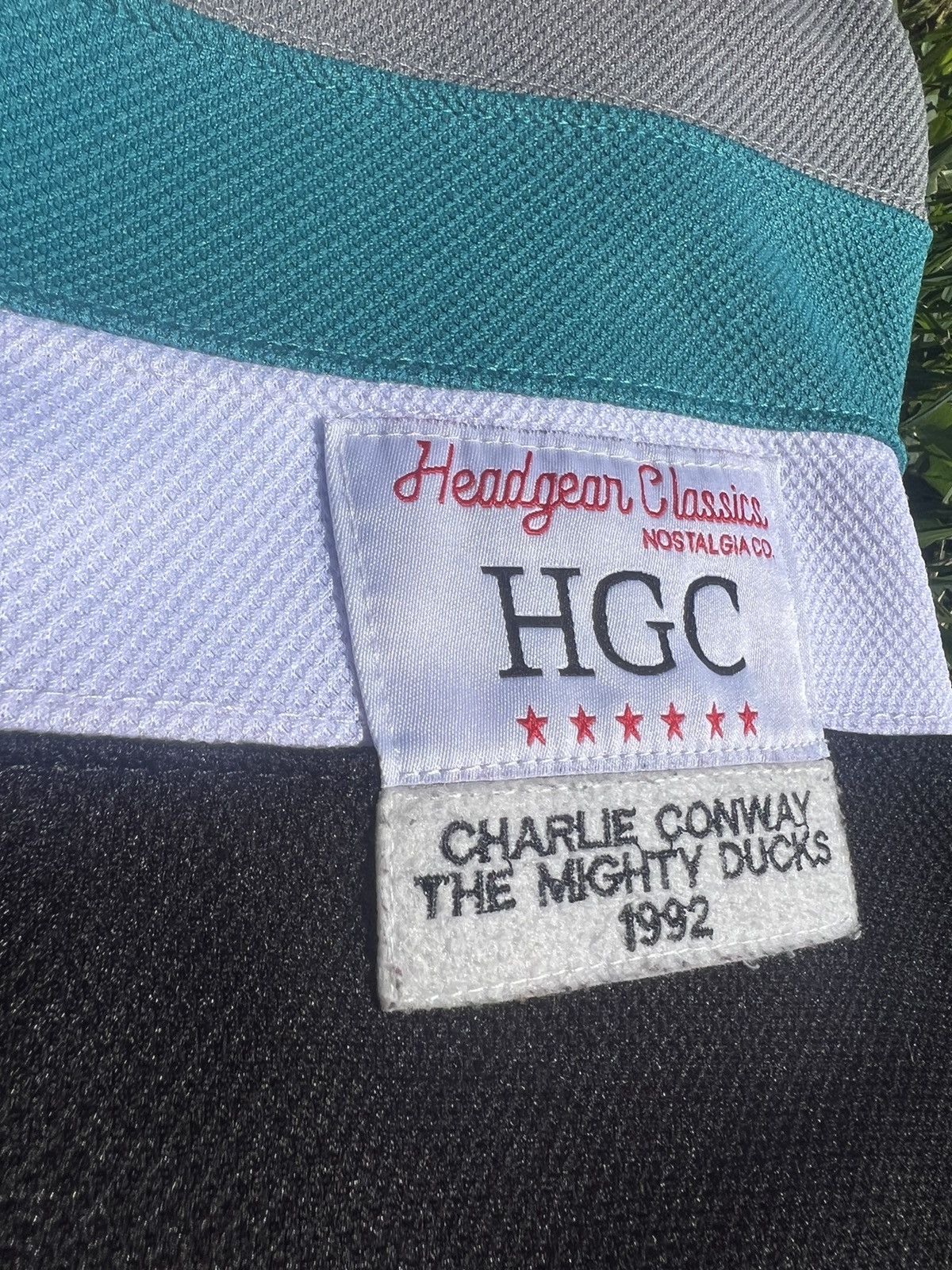 Vintage MightyDucks Conway hockey jersey Size US L / EU 52-54 / 3 - 3 Thumbnail