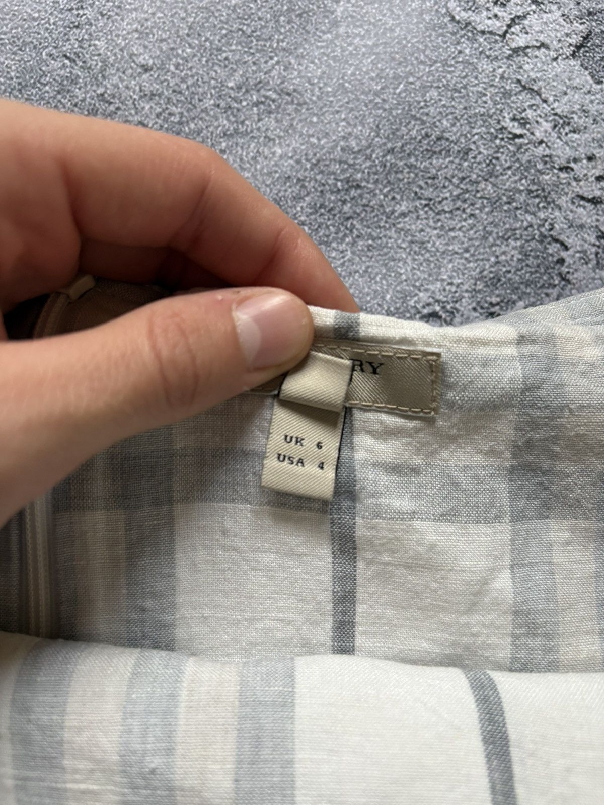 Burberry Vintage Burberry Luxury Nova Check Pocket Linen Skirt Size 26" / US 2 / IT 38 - 8 Thumbnail