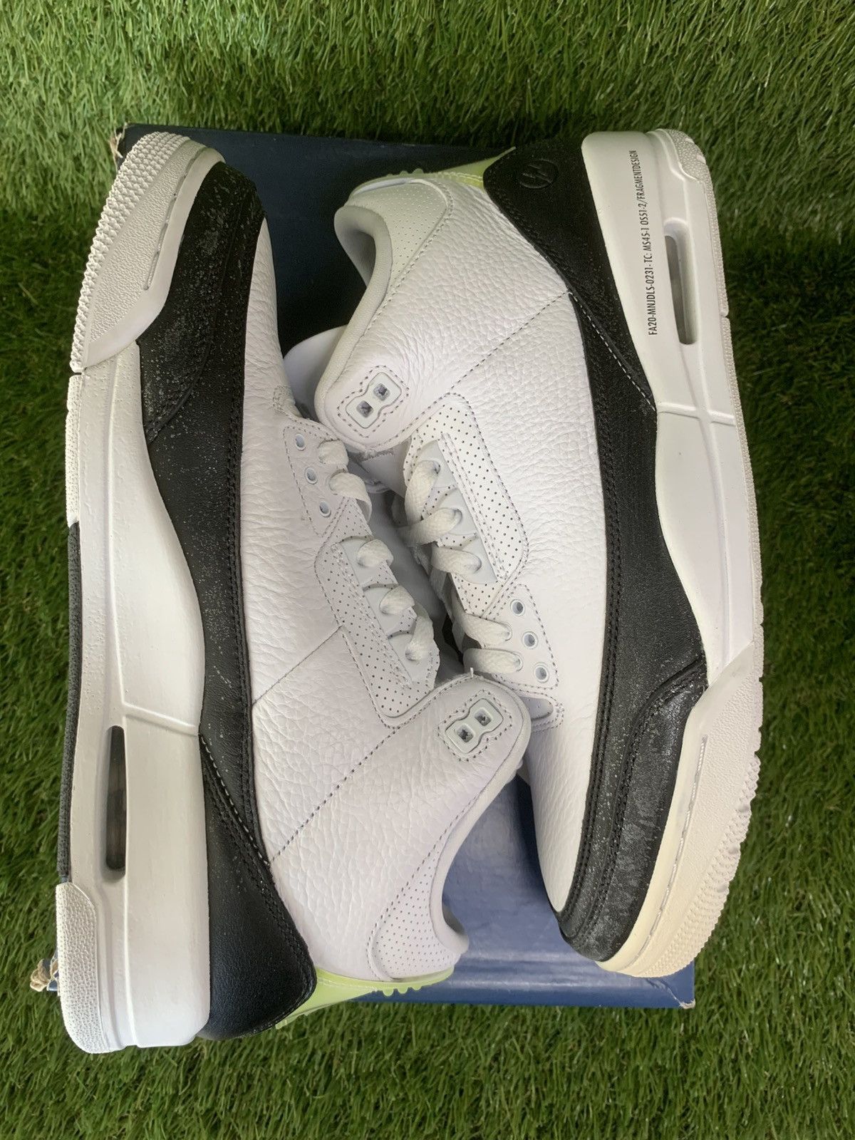 Jordan Brand Jordan 3 Retro Fragment Size US 11 / EU 44 - 5 Thumbnail