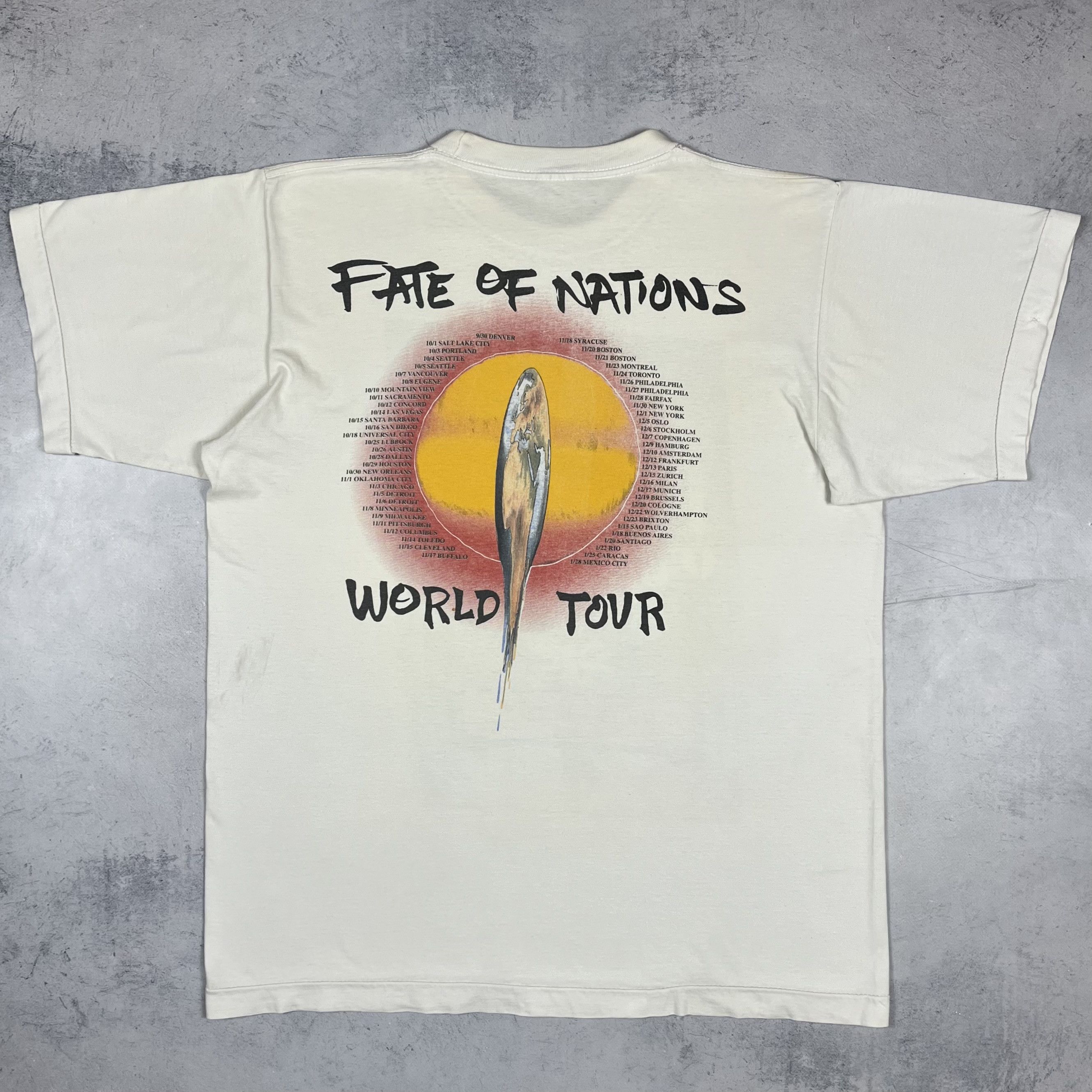 Band Tees Vintage Robert Plant “Fate Of Nations” Tour T Shirt 1993 Size US XL / EU 56 / 4 - 17 Thumbnail