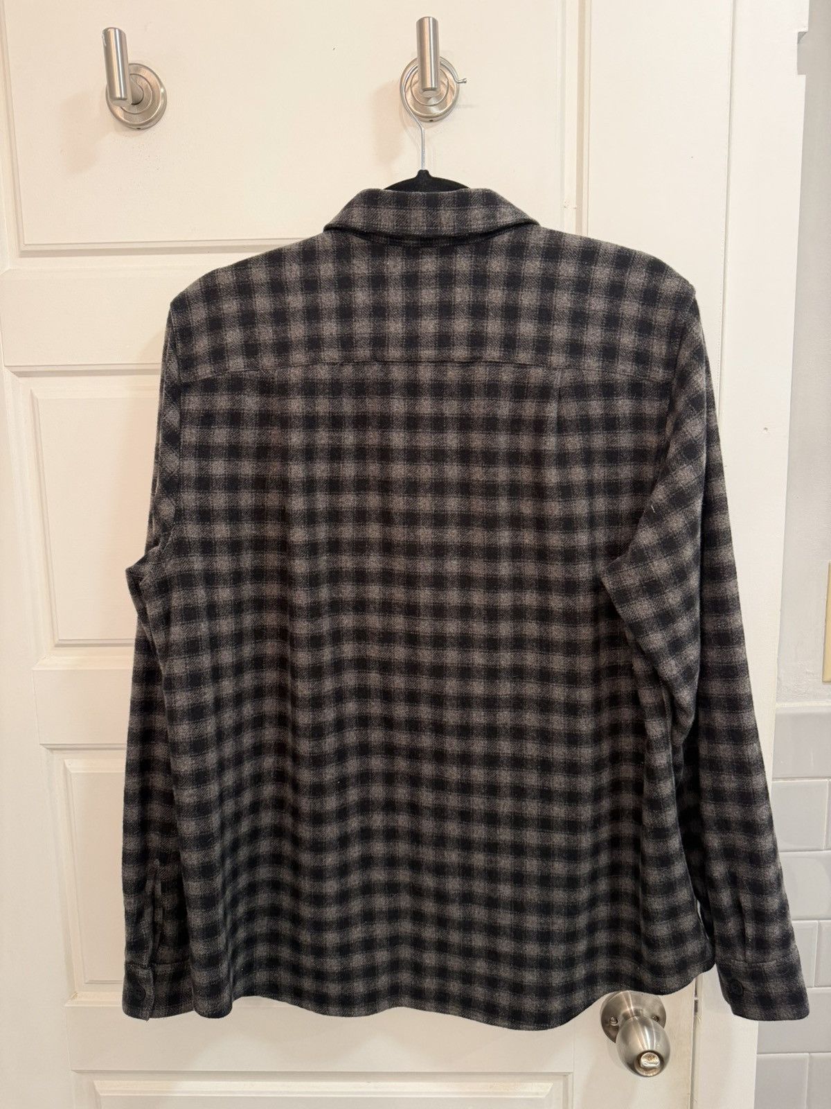 A.P.C. A.P.C. Black/Grey Check Overshirt Wool Blend Size M Size US M / EU 48-50 / 2 - 2 Thumbnail