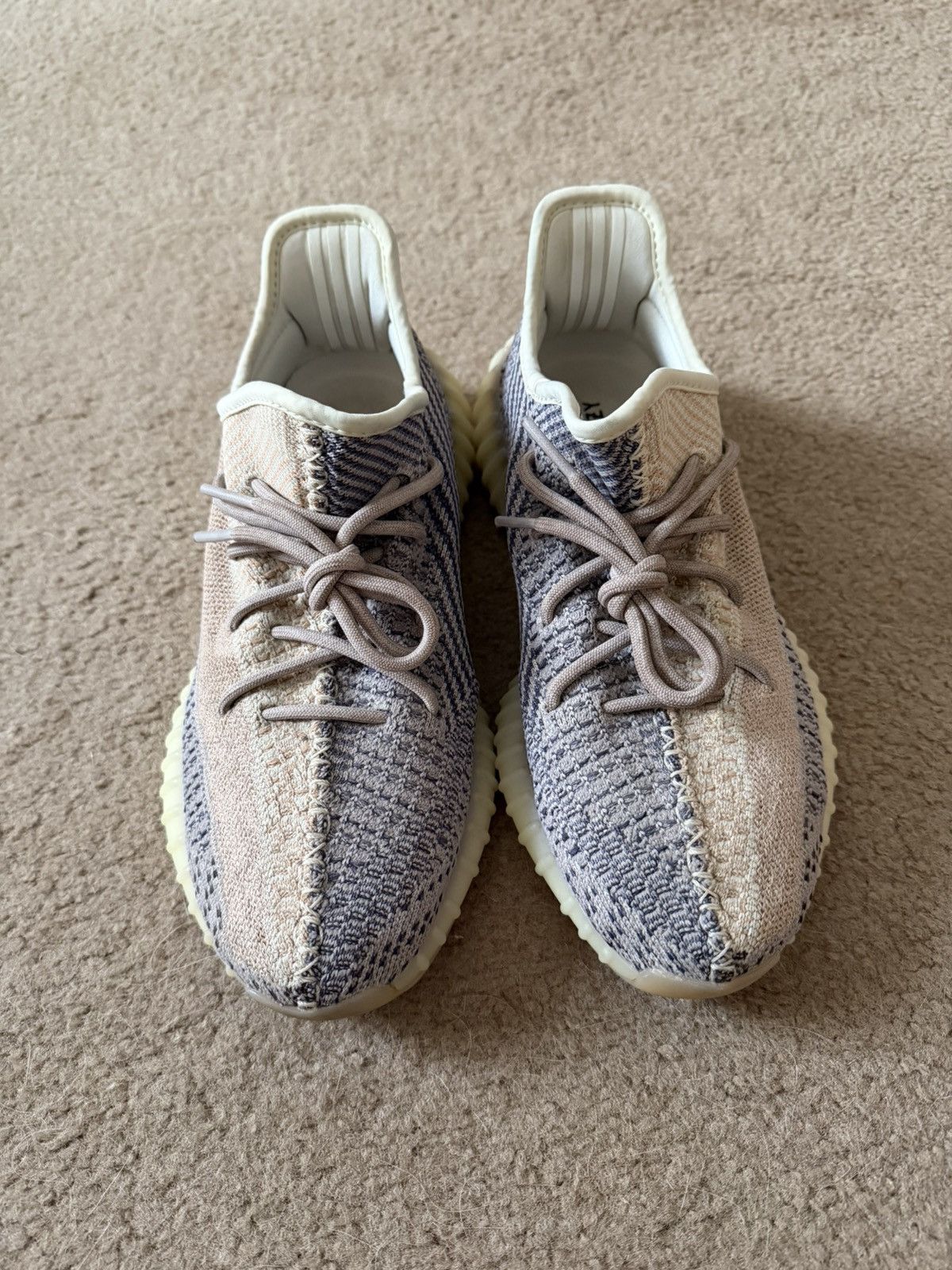 Yeezy Yeezy Boost 350 V2 Ash Pearl Size 10 Size US 10 / EU 43 - 1 Thumbnail