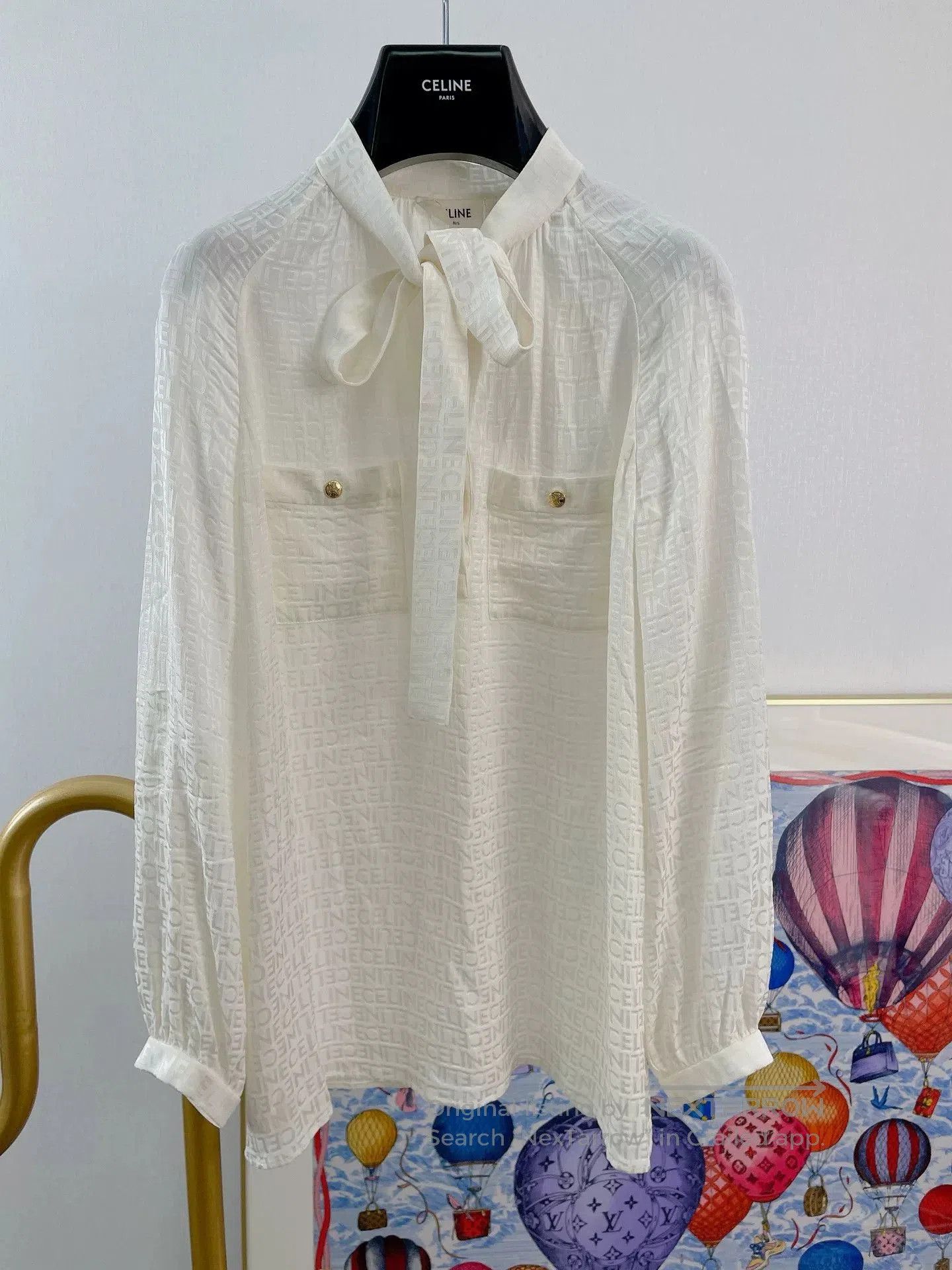 Celine Celine Silk Jacquard Shirt. Size XS / US 0-2 / IT 36-38 - 1 Thumbnail