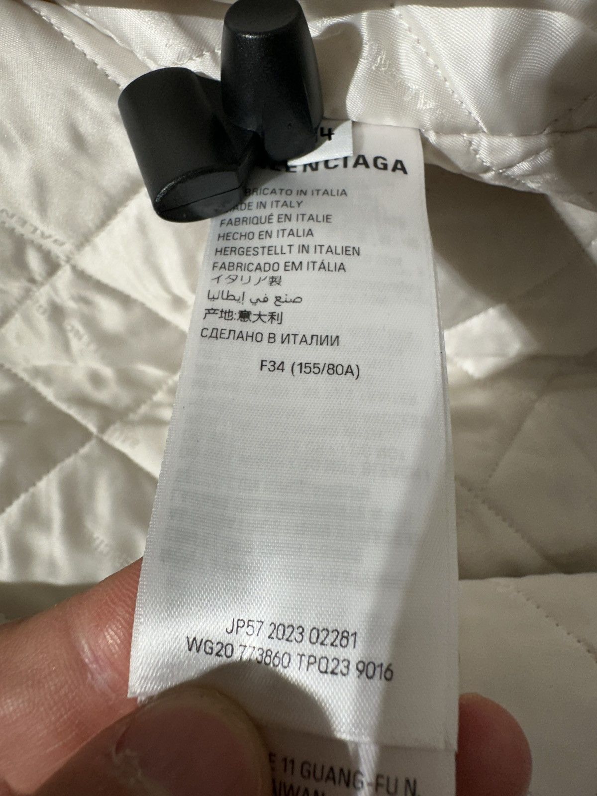 Balenciaga Balenciaga Faux Fur Coat Size XXS / US 00 / IT 34 - 7 Thumbnail