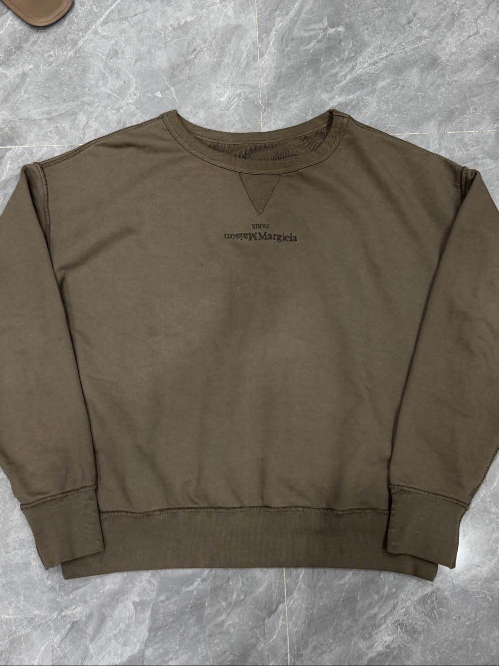 Maison Margiela Maison Margiela Logo Embroidery Sweatshirt Size L Size US L / EU 52-54 / 3 - 1 Thumbnail