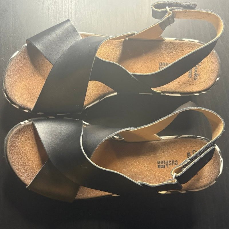 Clarks Clarks Collection Soft Cushion Wedge Slingback Sandals Sz 7W Size US 7 / IT 37 - 9 Thumbnail