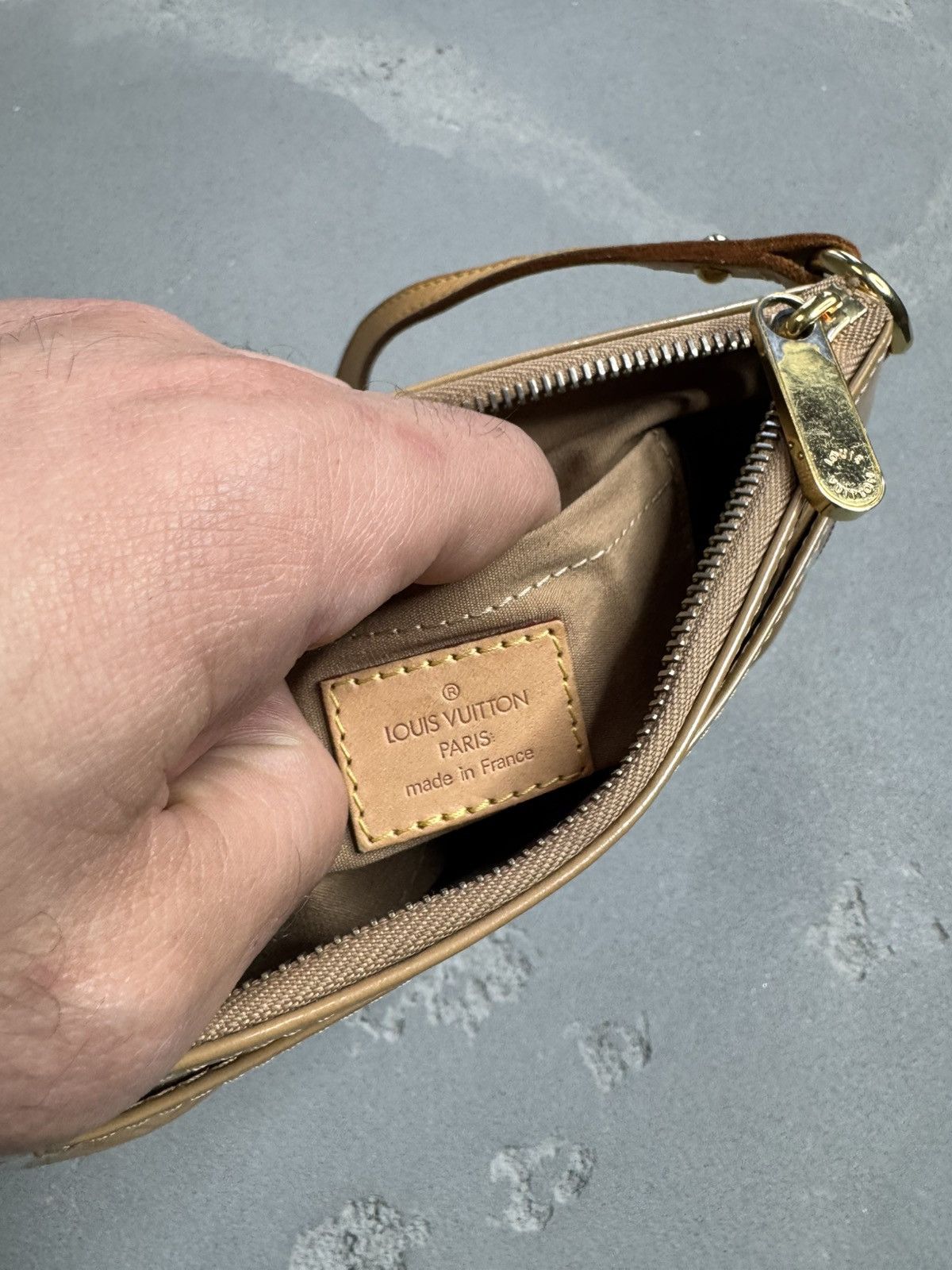Louis Vuitton × Vintage LOUIS VUITTON MINNA STREET VARNISH BROWN HAND BAG Beige Size ONE SIZE - 2 Thumbnail