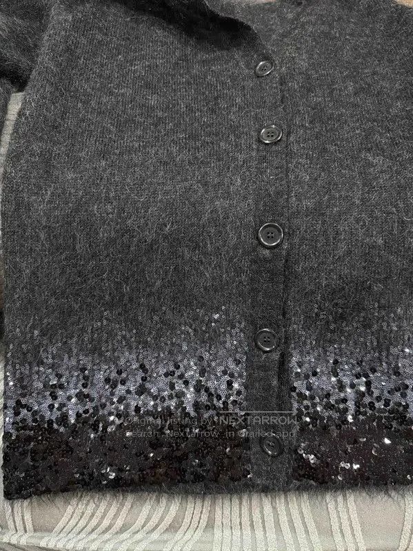 Louis Vuitton Louis Vuitton XS Sequin Mohair Cardigan . Size US XS / EU 42 / 0 - 4 Thumbnail
