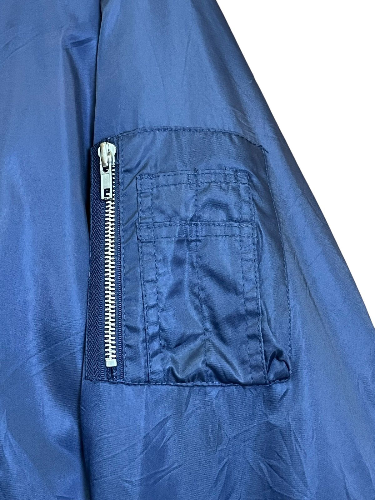 Japanese Brand Vintage SUNTORY BOSS COFFE reversible ma-1 bomber jackets Size US L / EU 52-54 / 3 - 10 Thumbnail