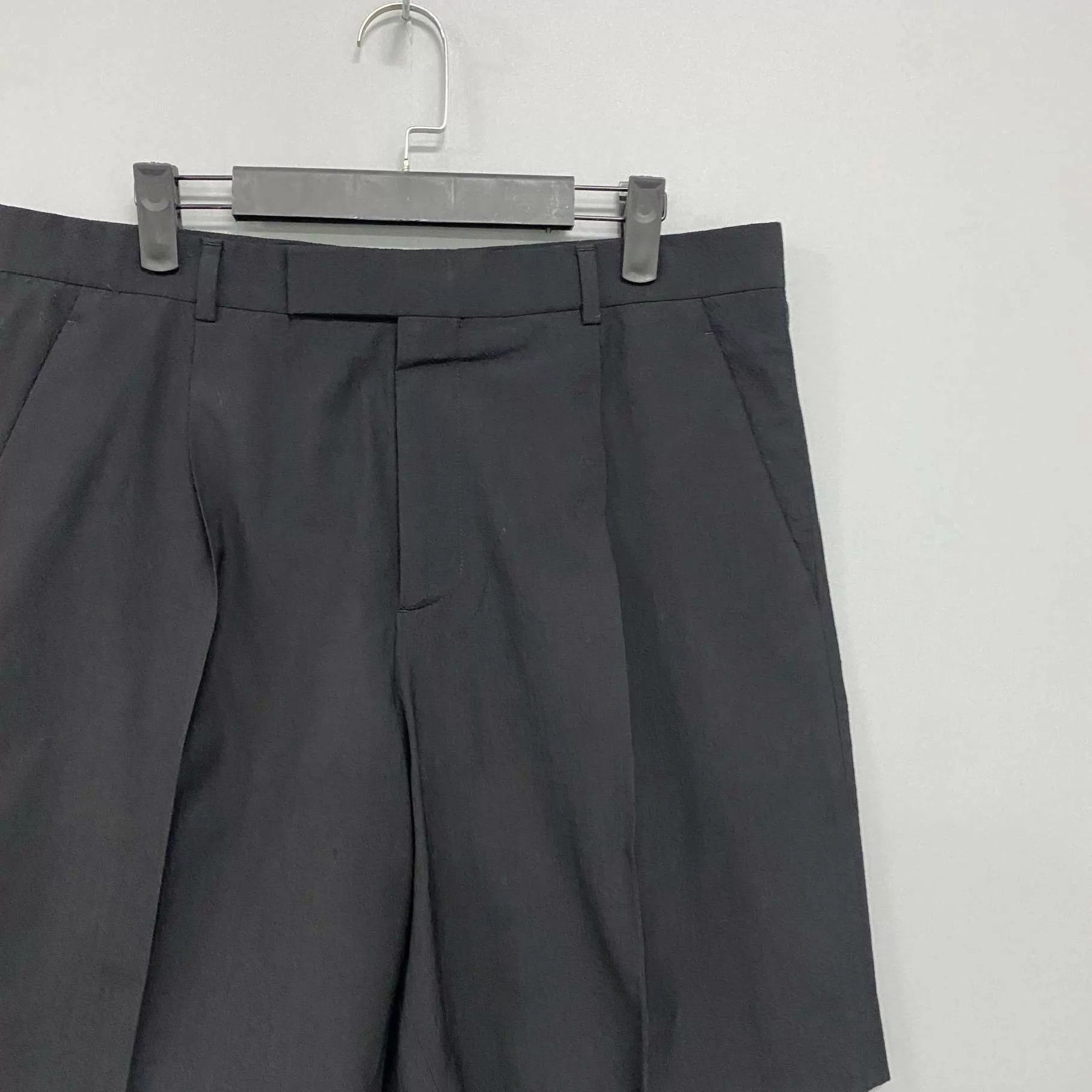Dior Dior Black Wool Short 48 Size US 32 / EU 48 - 1 Thumbnail