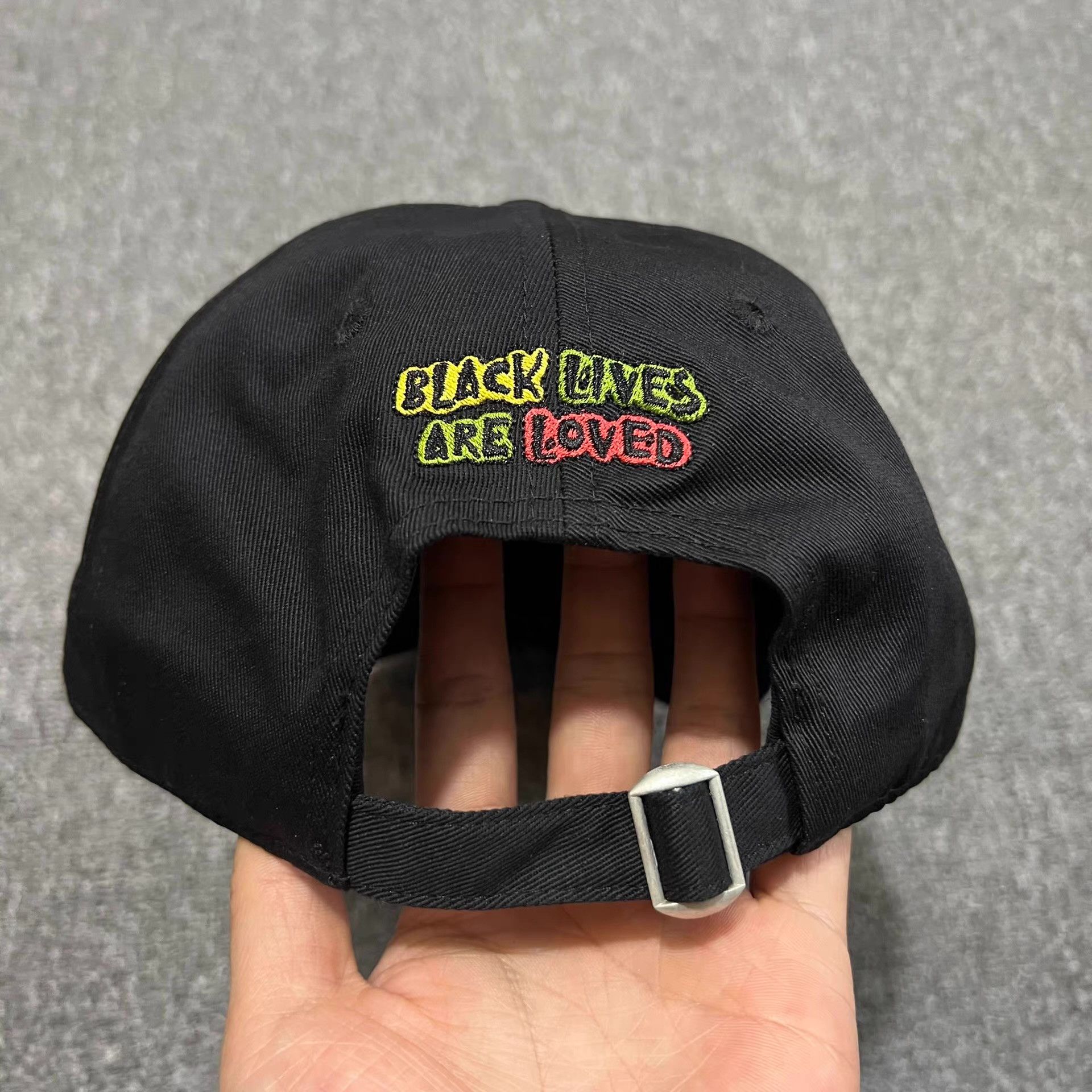 Cross Colours CrossColours Embroidered Curved Brim Baseball Cap Visor Q7 Size ONE SIZE - 6 Thumbnail