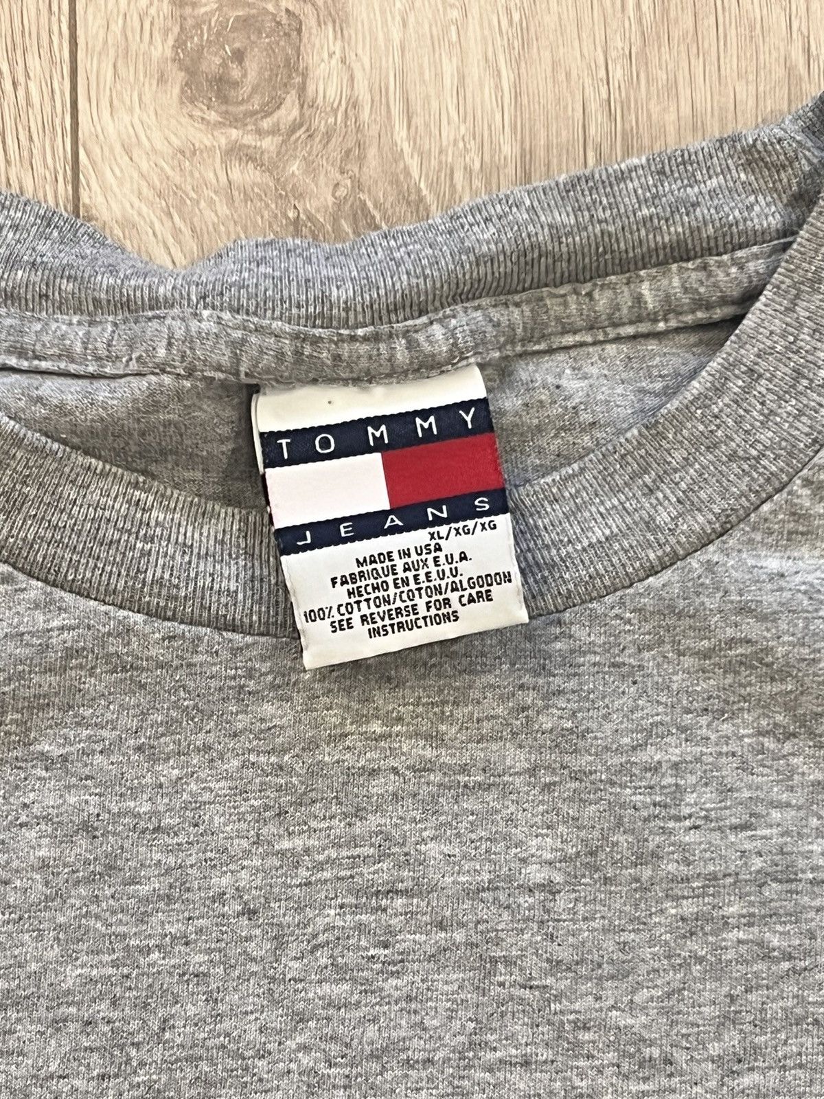 Tommy Hilfiger × Vintage Vintage Bob Marley Tommy Hilfiger T Shirt 2001 Y2K USA Made Size US XL / EU 56 / 4 - 3 Thumbnail