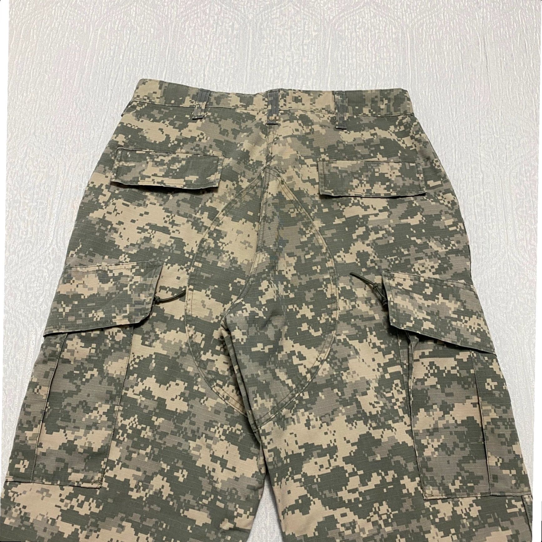 Vintage US Army Trouser Combat Uniform Pants Men 34x33 Camo Green Nylon ACU Military Workwear Size US 34 / EU 50 - 4 Thumbnail