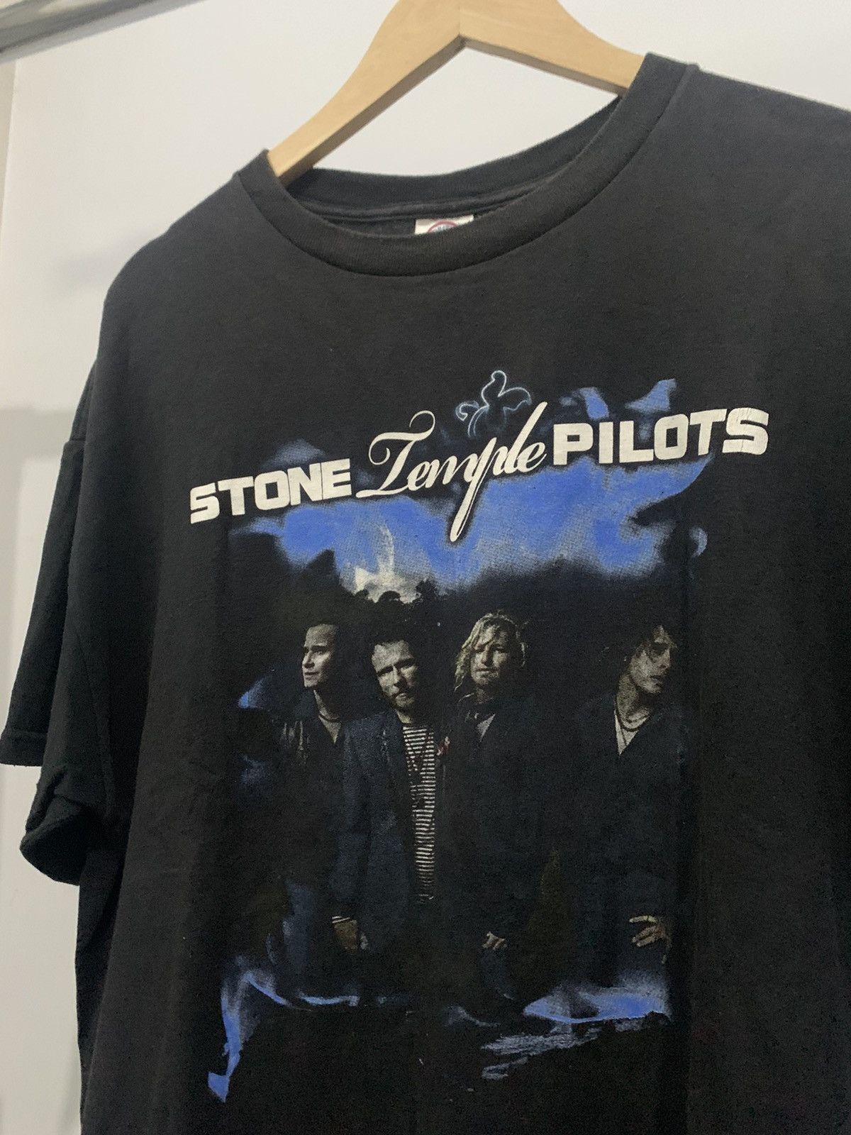 Image of Band Tees x Vintage 00S Stone Temple Pilots Tour Promo Tees in Navy, Men's (Size XL)