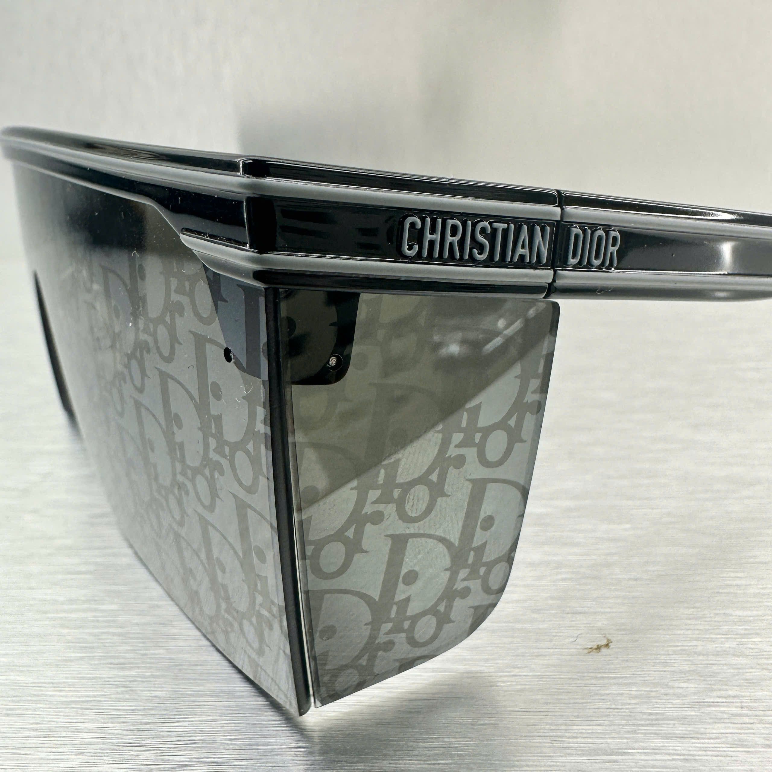 Dior DIOR DIORCLUB M1USHINY MIRROR BLACK Size ONE SIZE - 2 Thumbnail