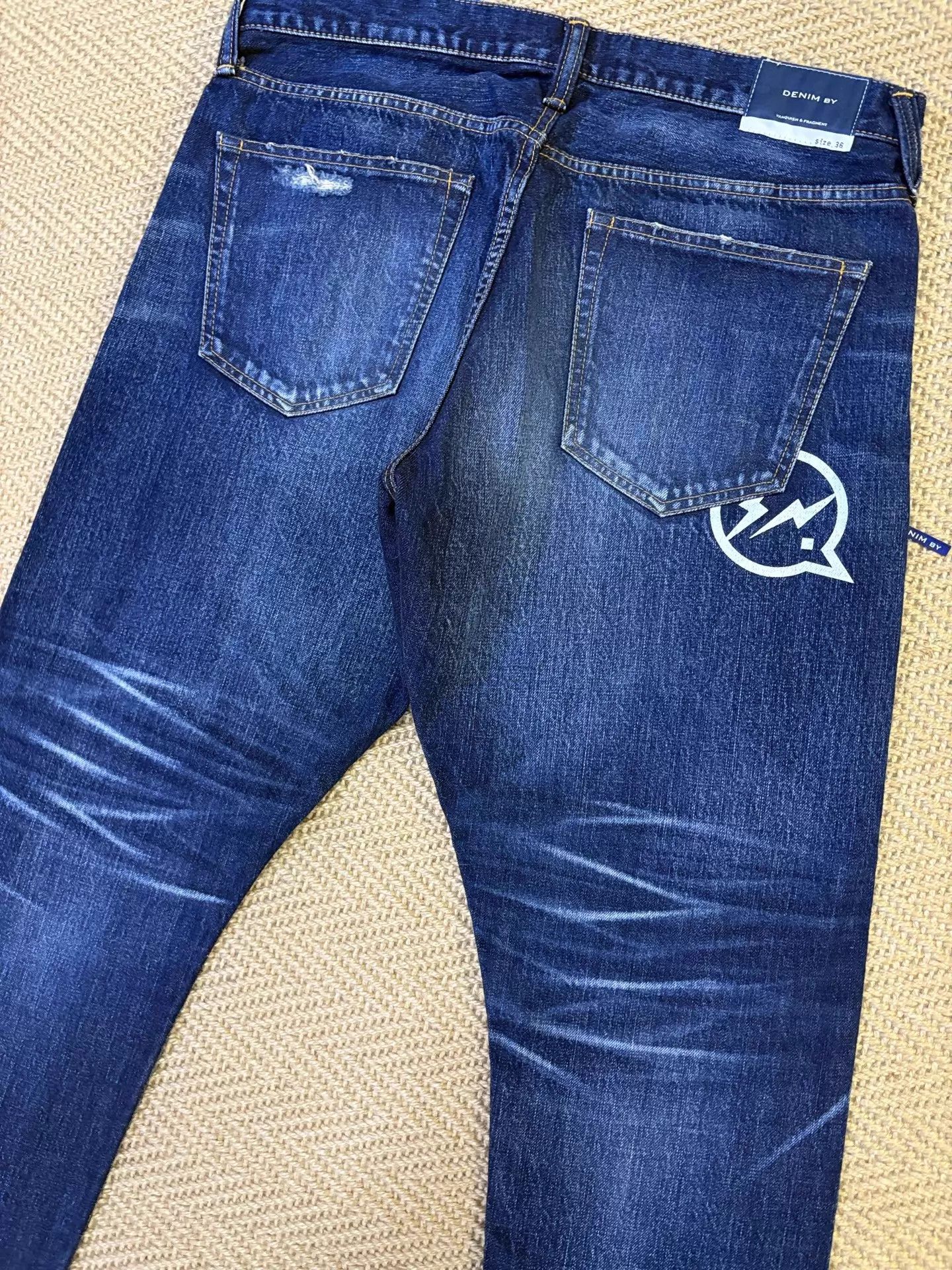 Vanquish VANQUISH & FRAGMENT Lightning Washed Cut 9-Jeans W36 Size US 36 / EU 52 - 4 Thumbnail