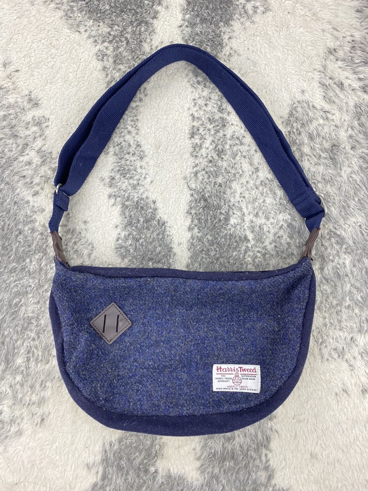Beams Plus × Designer × Harris Tweed Harris Tweed x BEAMS Hand Woven Banana Satchel Bag Size ONE SIZE - 2 Thumbnail