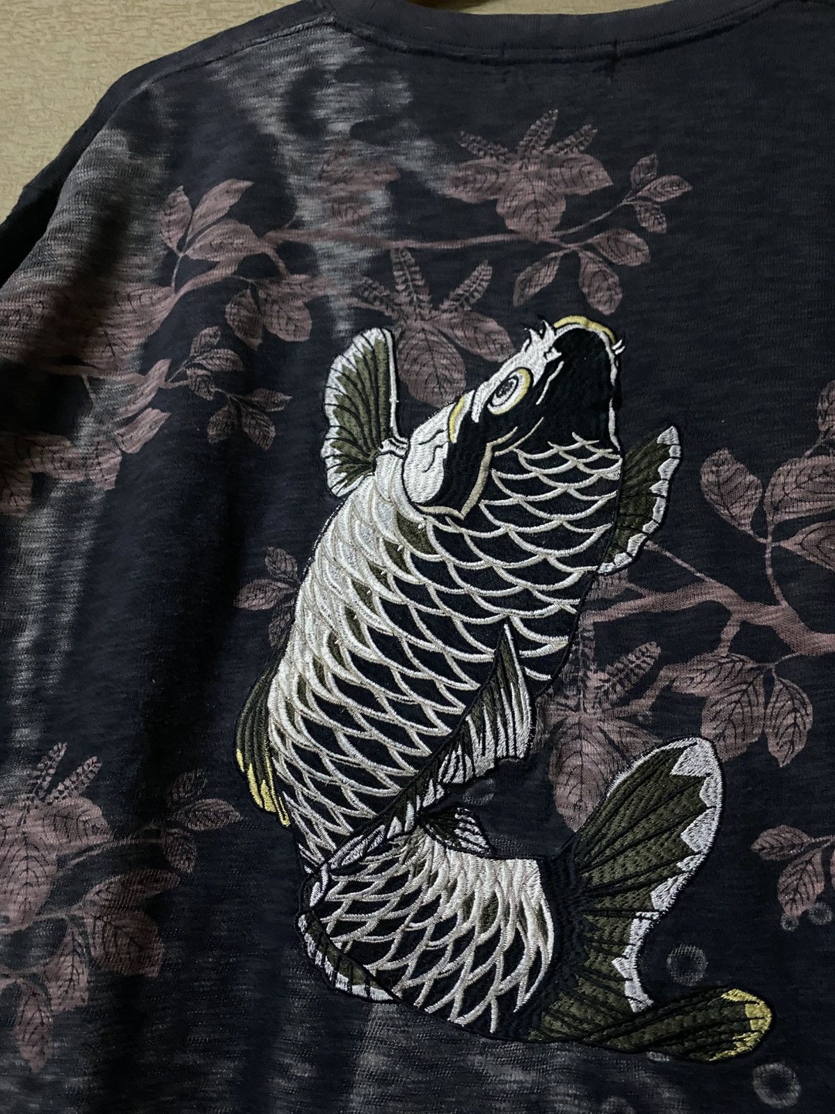 Hysteric Glamour Rare💥 KARAKURI TAMASHI Koi Fish Scale Longsleeve Emberoidery Size US L / EU 52-54 / 3 - 13 Thumbnail