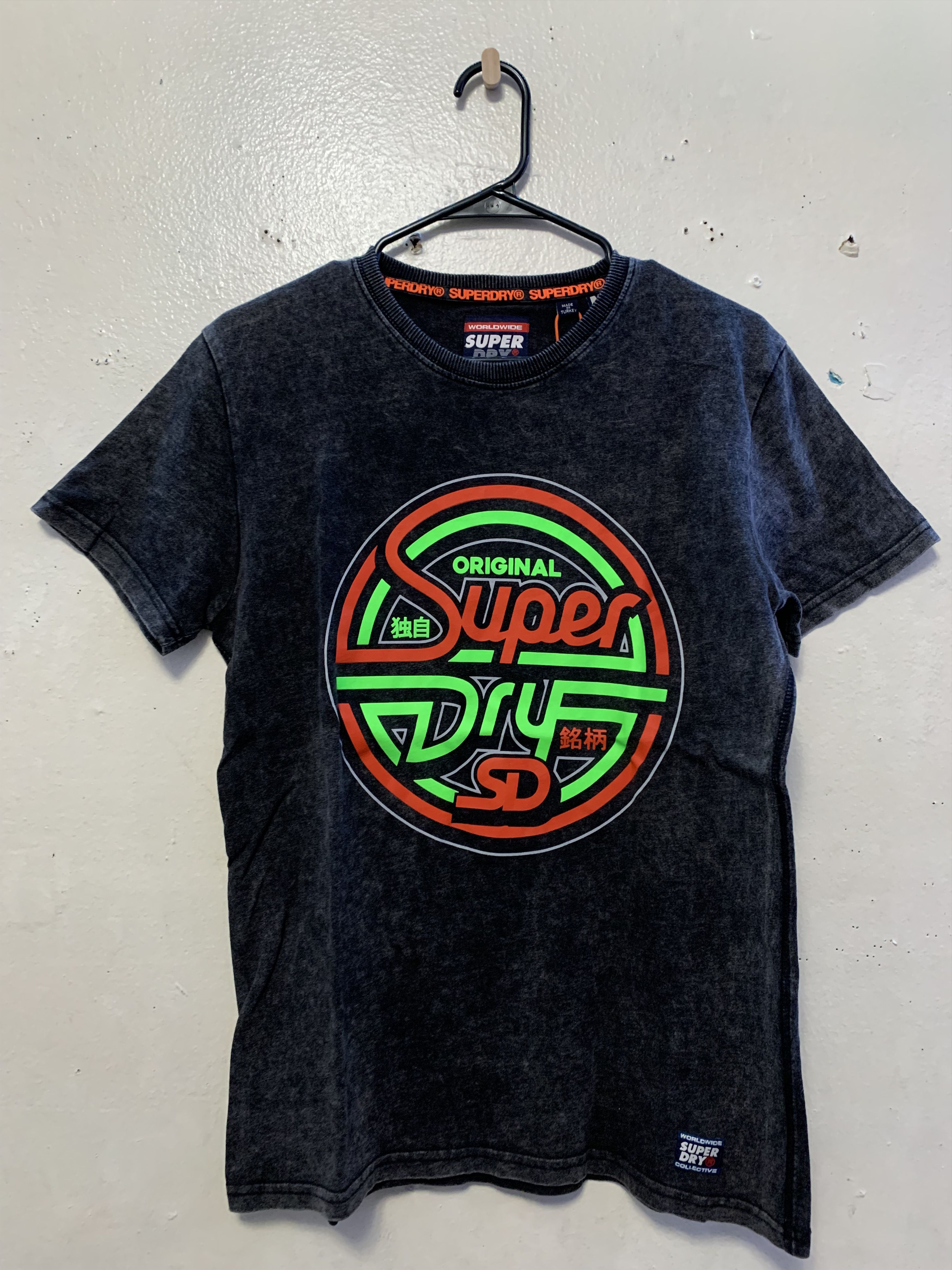 Superdry SUPERDRY Neon Tee ⊛ GREY/RED/GREEN ⊛ New Size US M / EU 48-50 / 2 - 2 Thumbnail