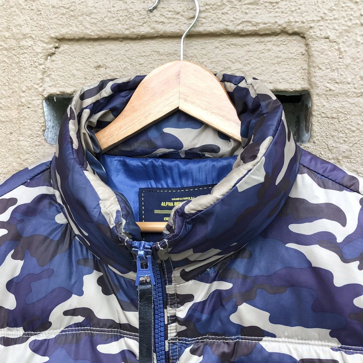 Alpha Industries Alpha Industries Camo Down Feather Puffer Jacket Size US M / EU 48-50 / 2 - 18 Thumbnail