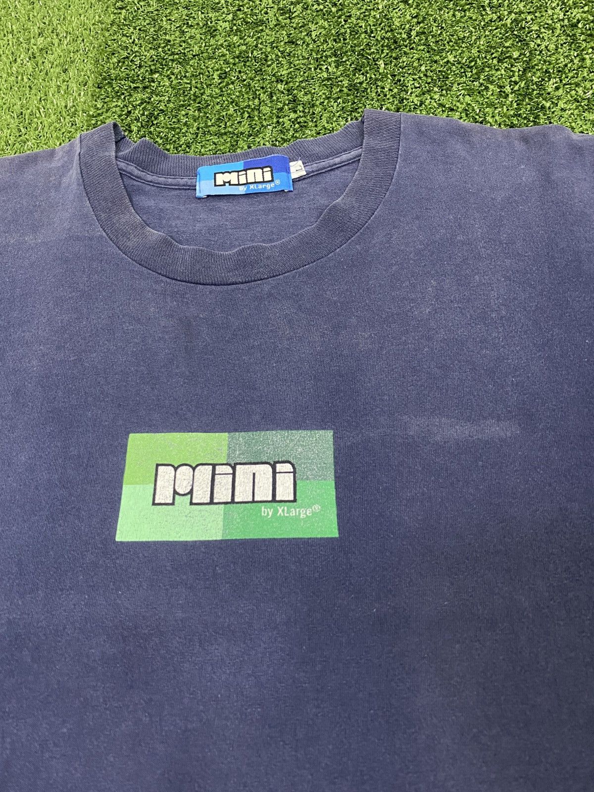 Vintage Vintage mini by Xlarge faded box logo t shirt Size US L / EU 52-54 / 3 - 5 Thumbnail