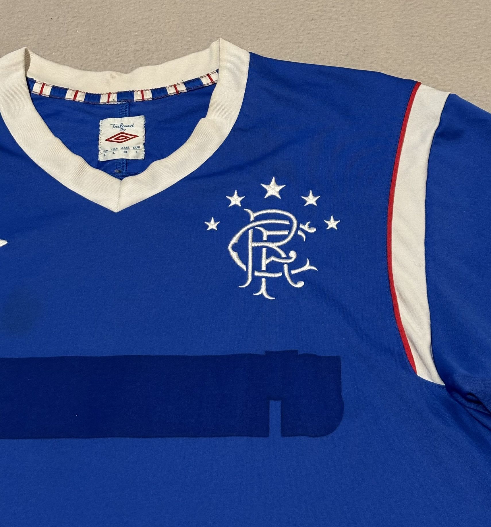 Umbro Rangers FC 2011/2012 Umbro Football Jersey Size L Size US L / EU 52-54 / 3 - 9 Thumbnail