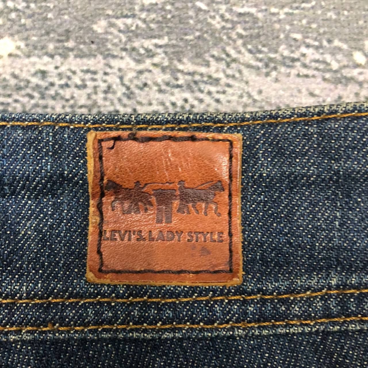 Levi's P123 LEVI'S LADY STYLE FLARED DENIM Size 30" / US 8 / IT 44 - 5 Thumbnail