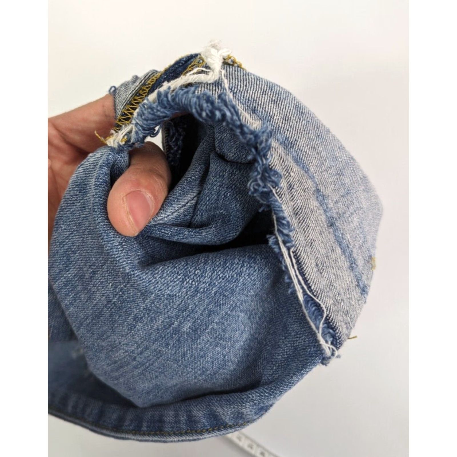Vintage Joe's Jeans Womens Jeans Cropped Distressed Mid Rise Wakley 27 Blue Denim Stretch 5-Pocket Zipper Button Belt Loops Fashion Jeans Size 27" / US 4 / IT 40 - 7 Thumbnail
